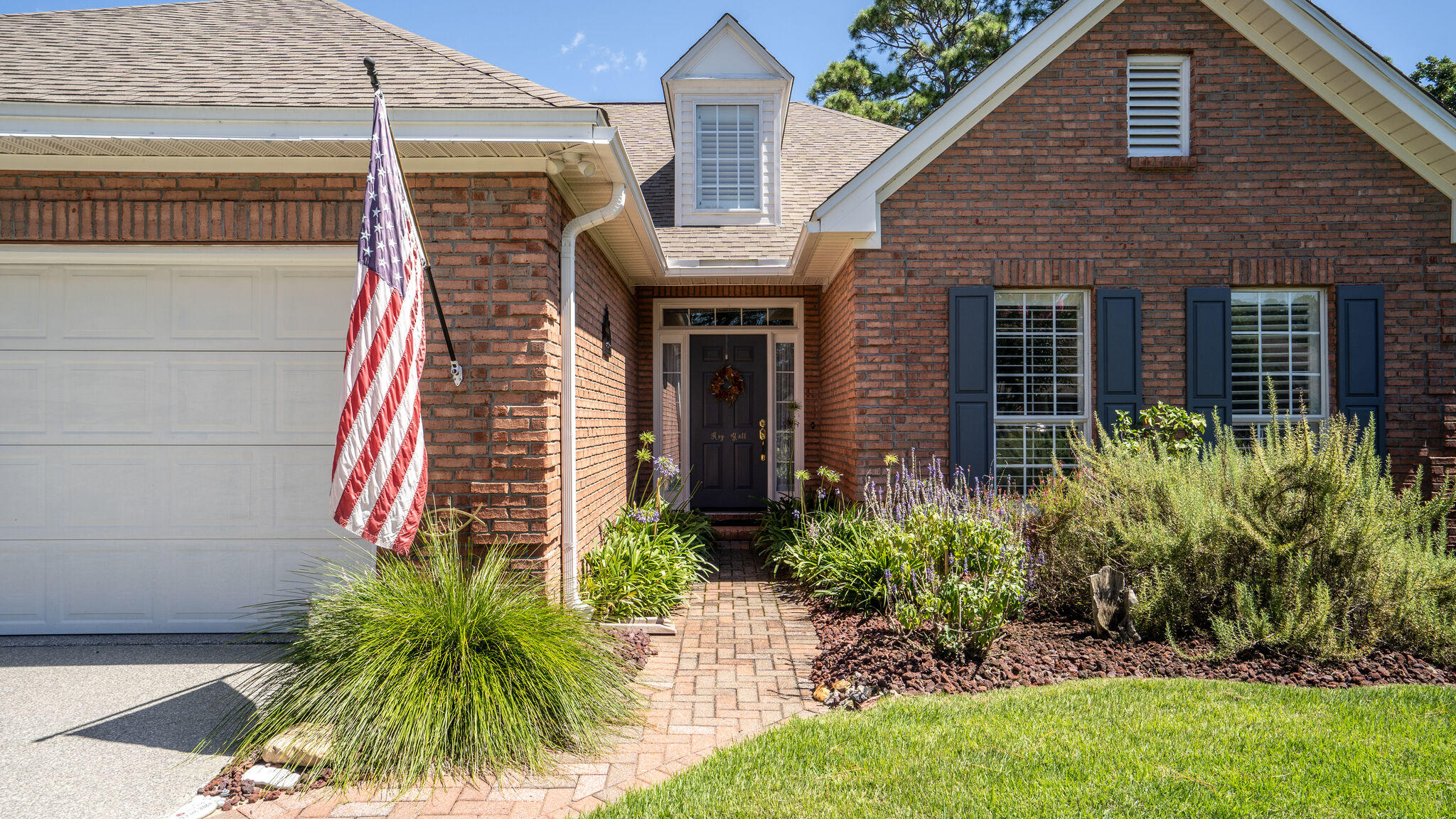 Gorgeous Bluewater Bay neighborhood of Turnberry Place!   Beautiful crown molding and engineered hardwood floors throughout.   Fresh new paint throughout and updated, stainless steel appliances installed in 2016. Split floor plan, that provides privacy for your guests. The master bedroom boasts trey ceilings and an updated master bath en suite, complete with shower and antique claw foot tub. HVAC added in 2019. Roof installed in 2013.  Seller had all of the duct work sealed and textured paint added to the driveway and garage floor.  Take advantage of the amazing backyard in the heated and cooled Florida room.  This truly is a move in ready home.