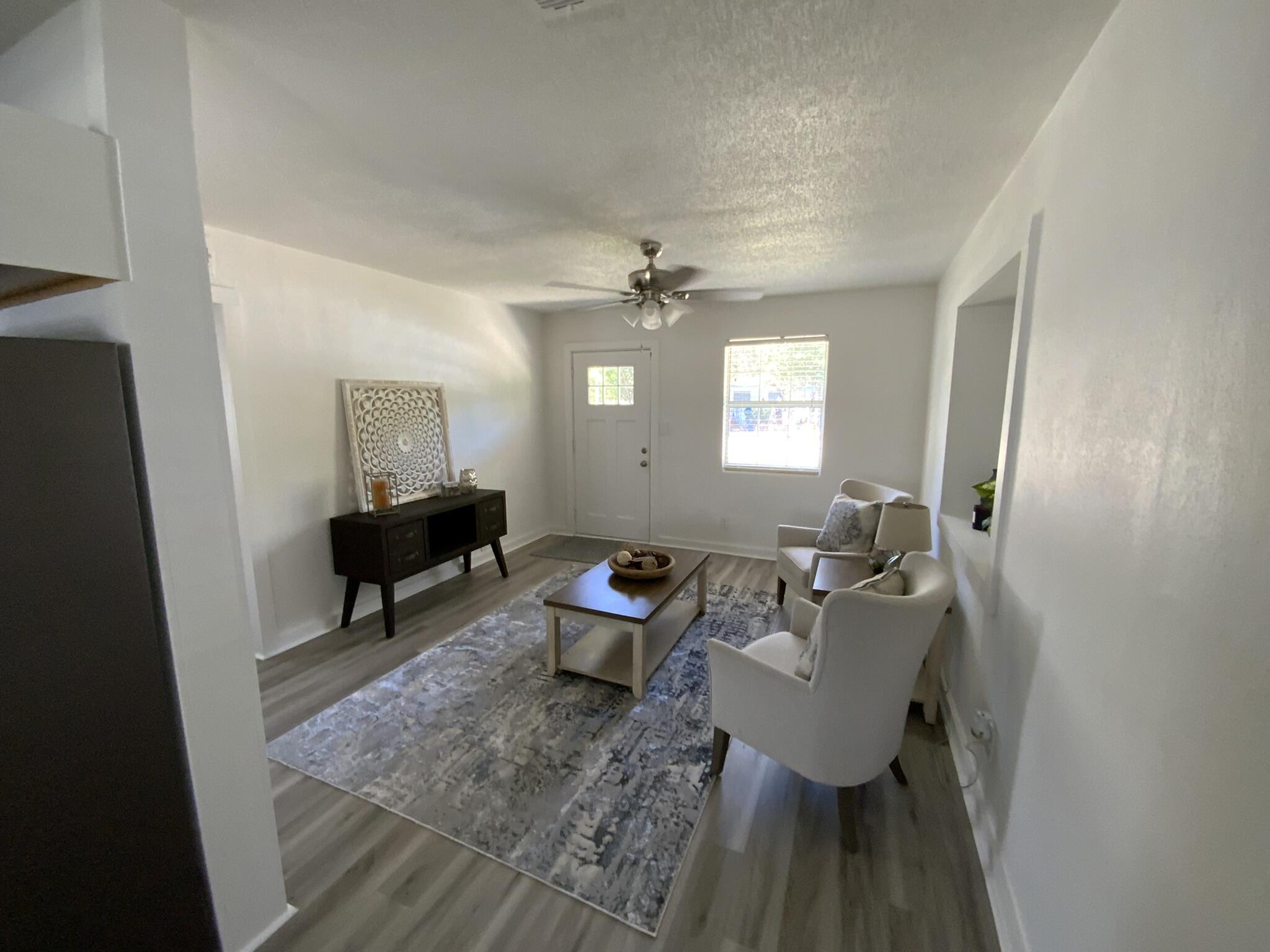 SEABREEZE - Residential