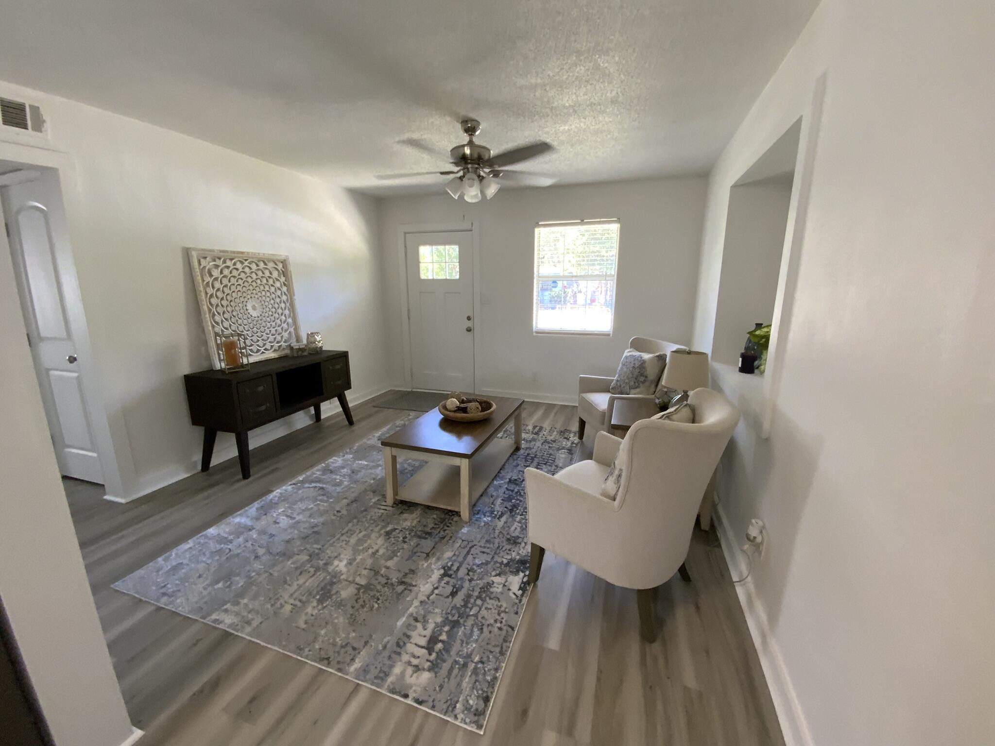 SEABREEZE - Residential