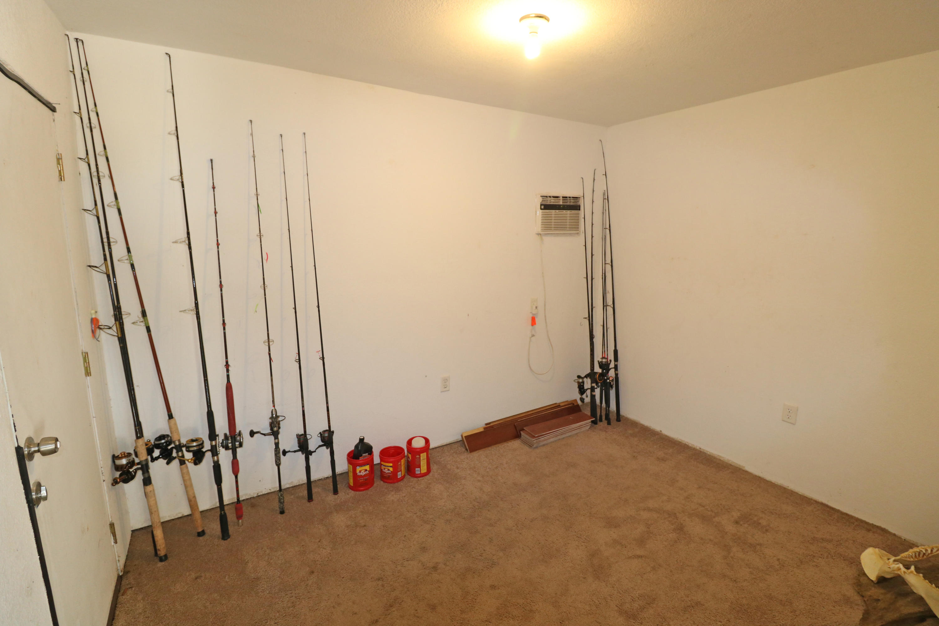 ELLIOTTS POINT 7TH ADDN - Residential