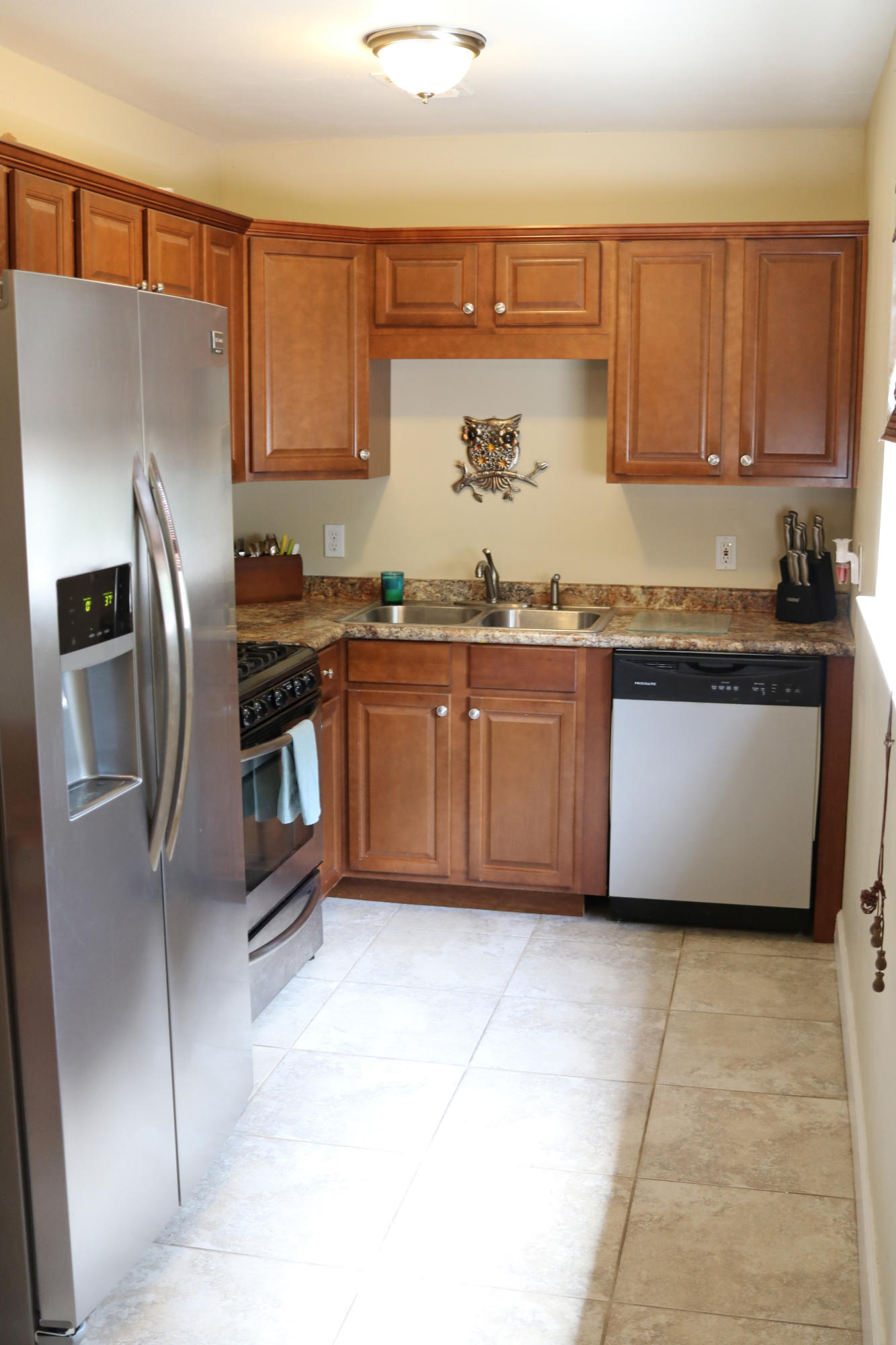 ELLIOTTS POINT 7TH ADDN - Residential