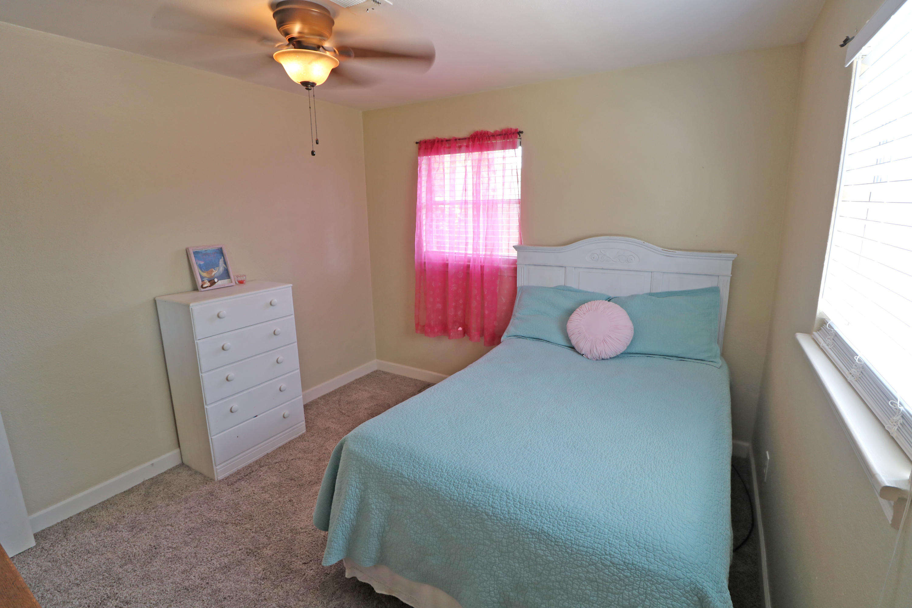 ELLIOTTS POINT 7TH ADDN - Residential