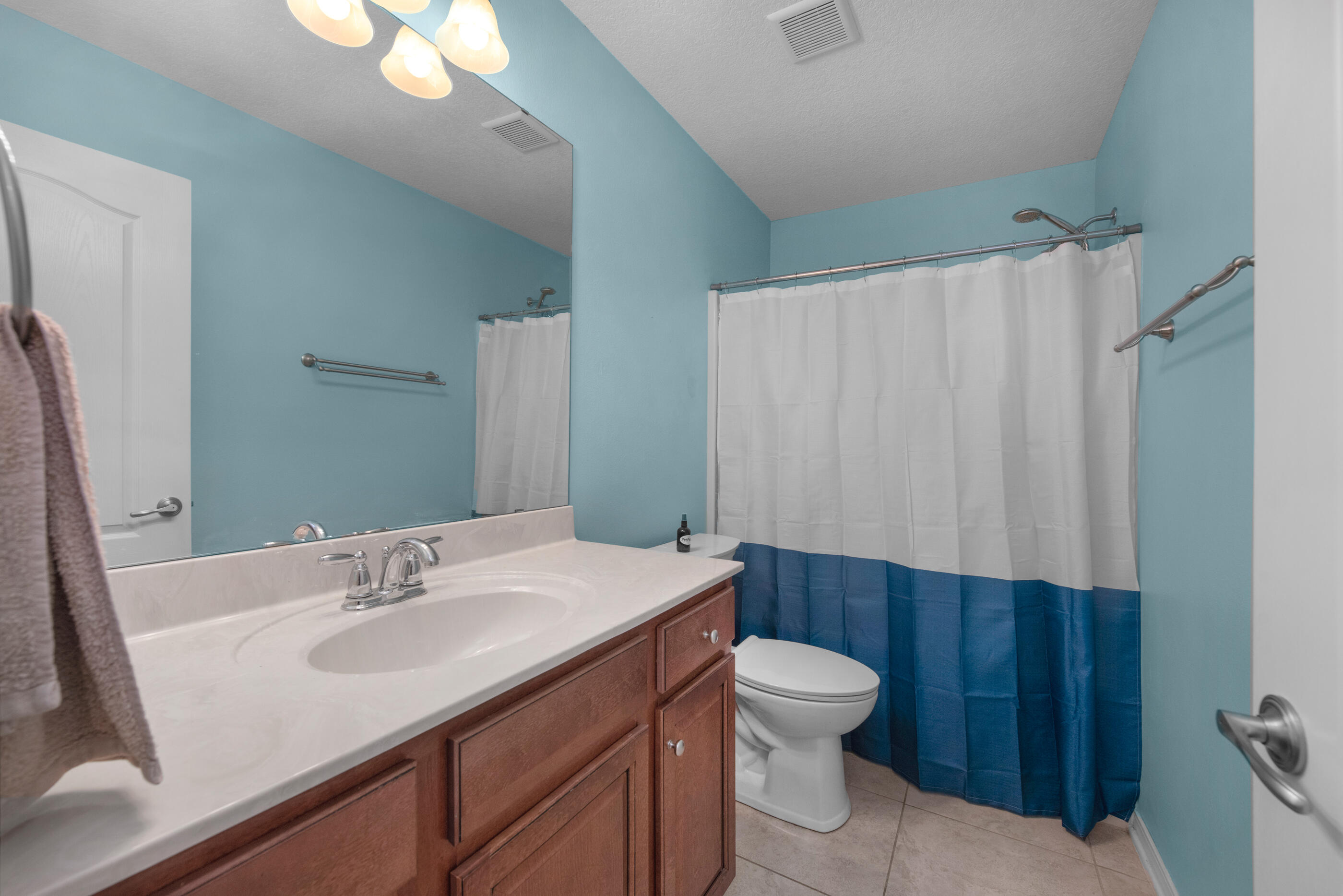 HOLLEY BY THE SEA - Residential