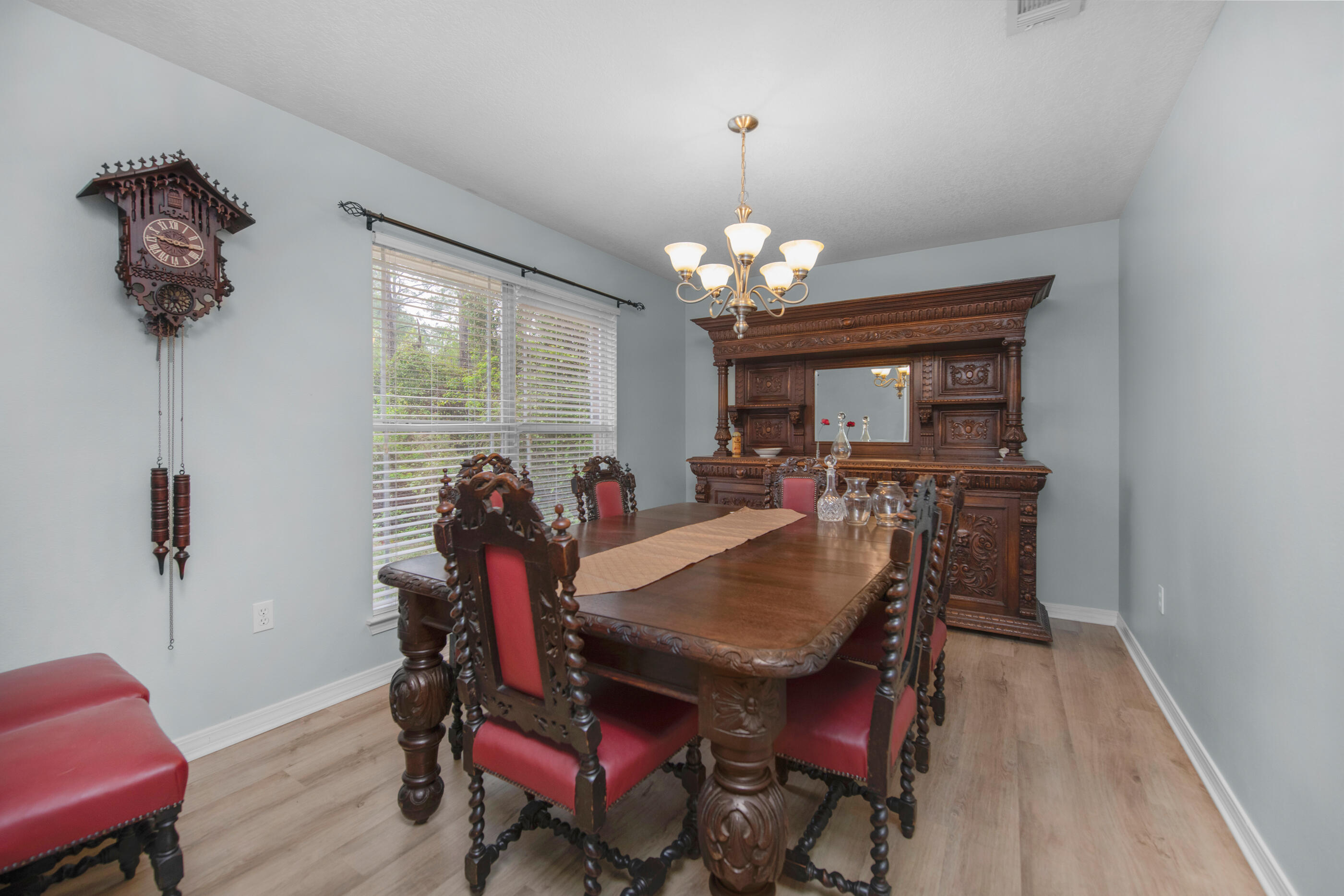 HOLLEY BY THE SEA - Residential