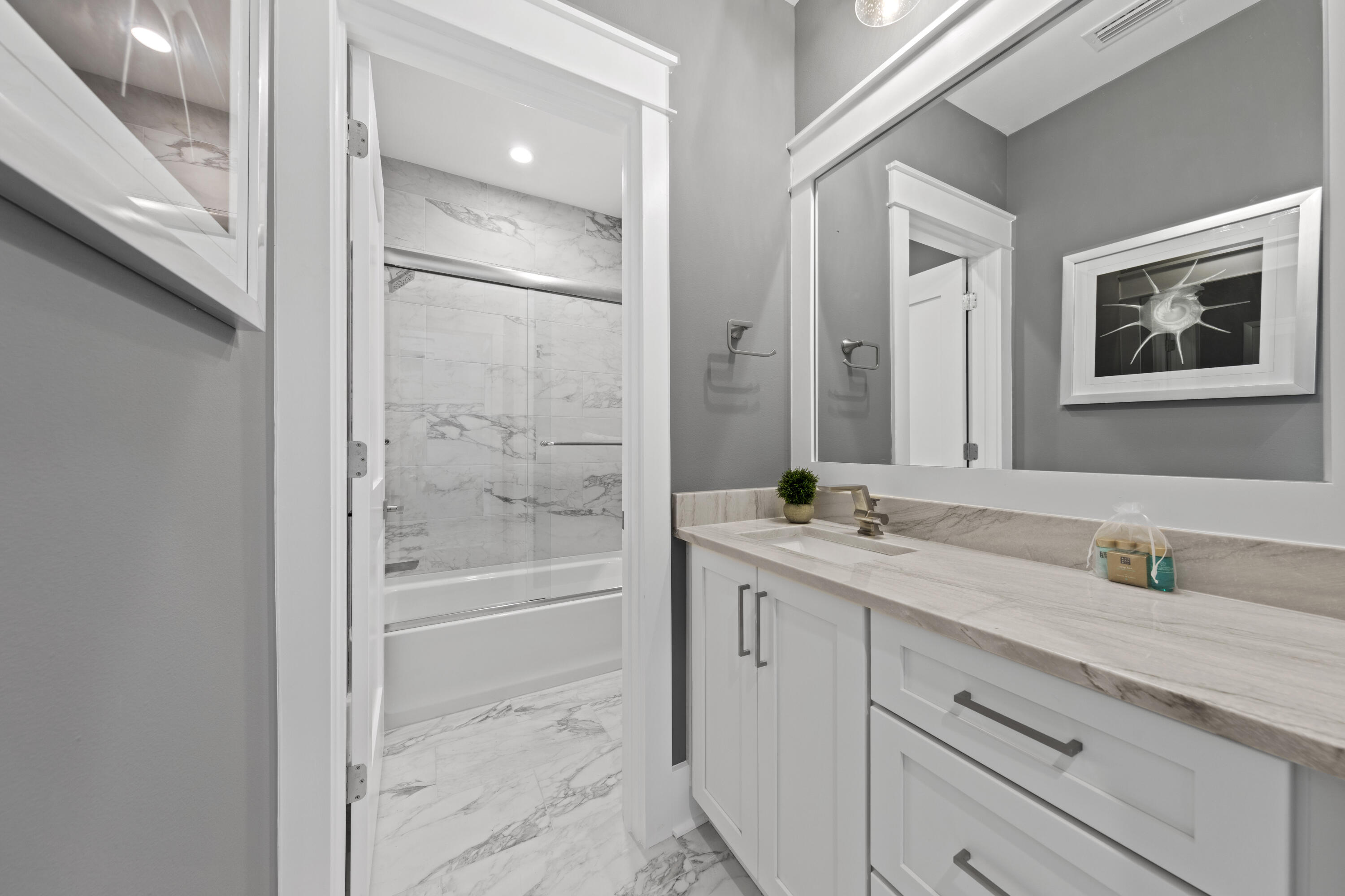 BEACH HIGHLAND 1ST ADD - Residential