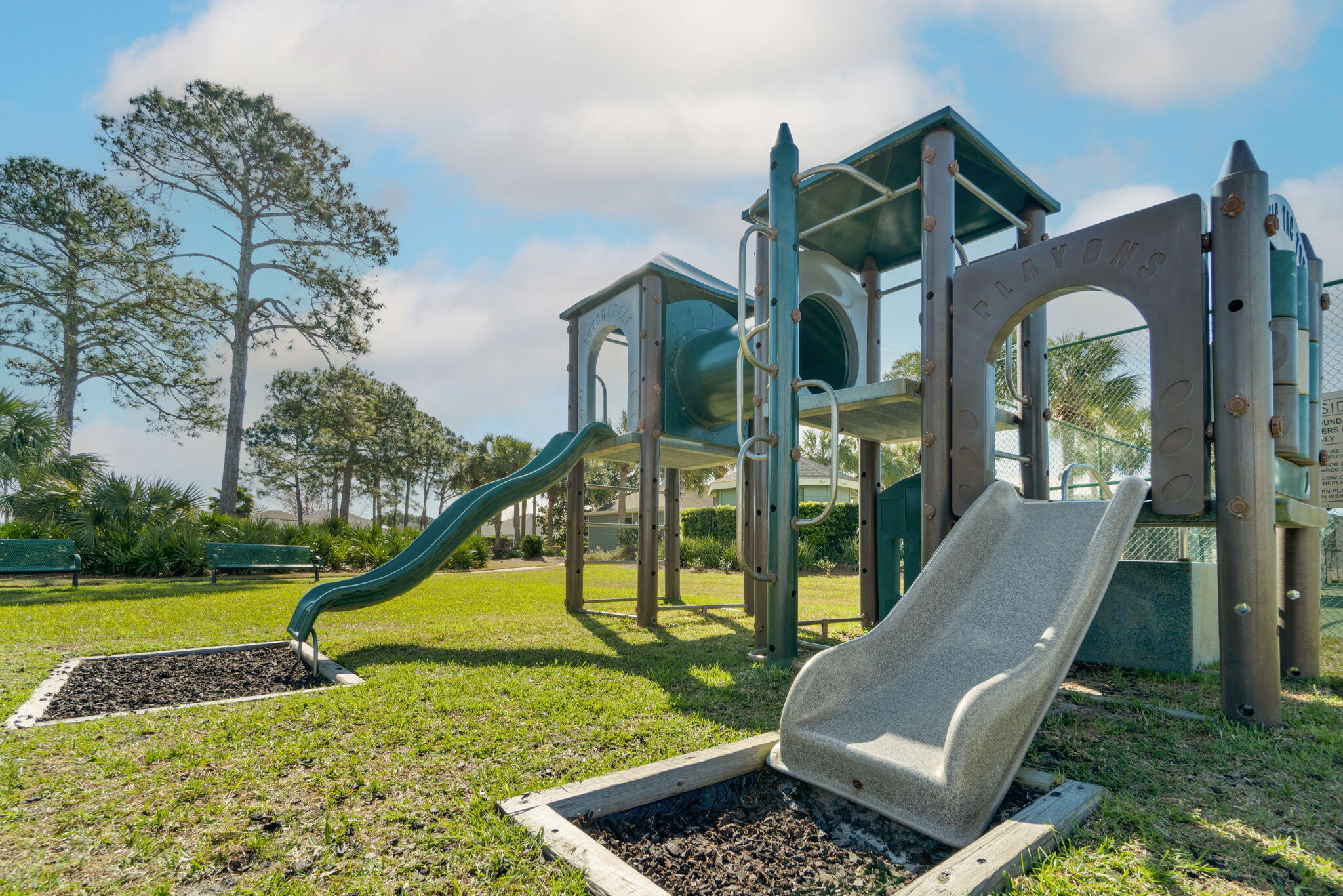 BAYSIDE - Residential Lease