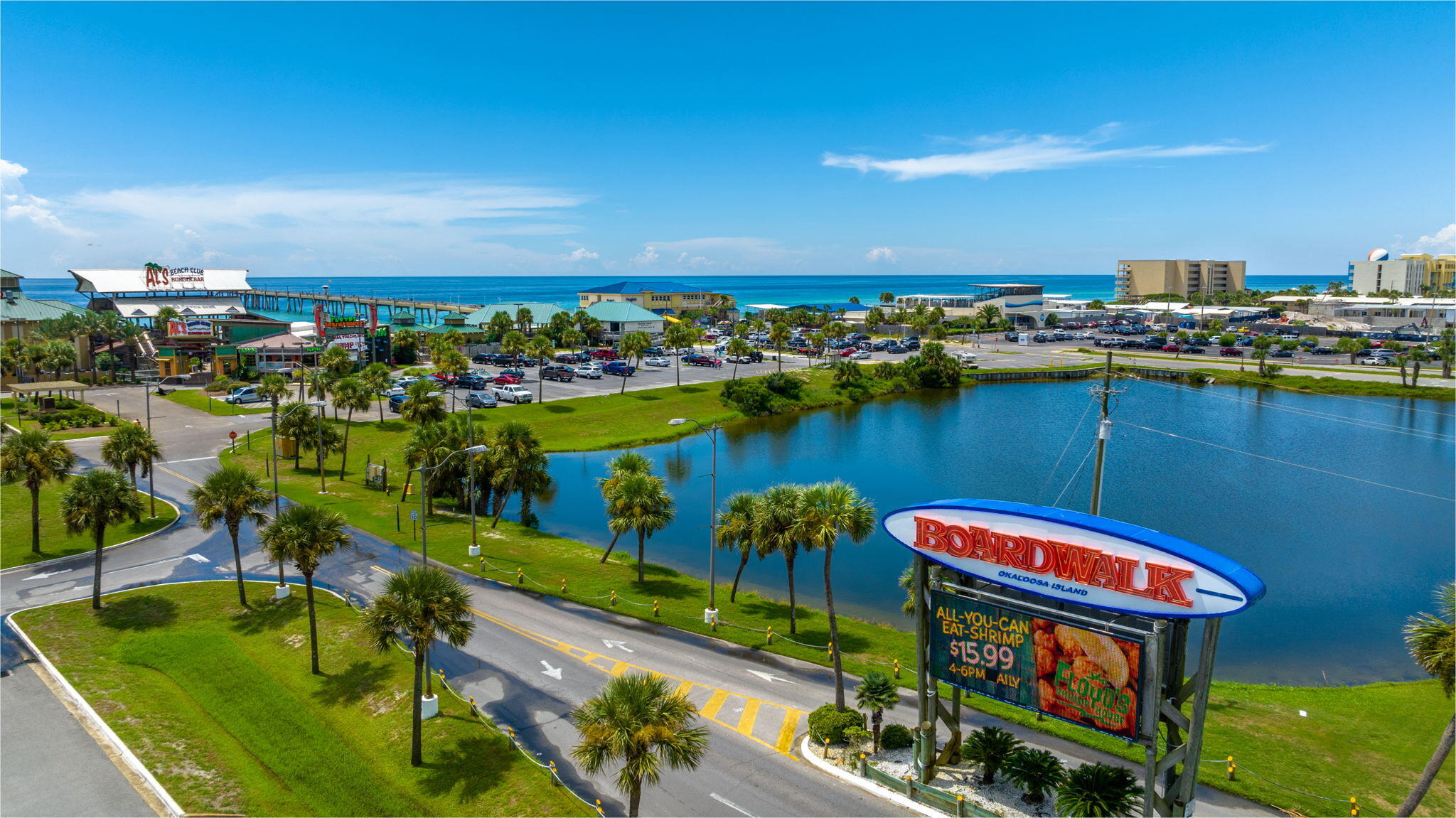 PALM COURT YACHT CLUB - Residential