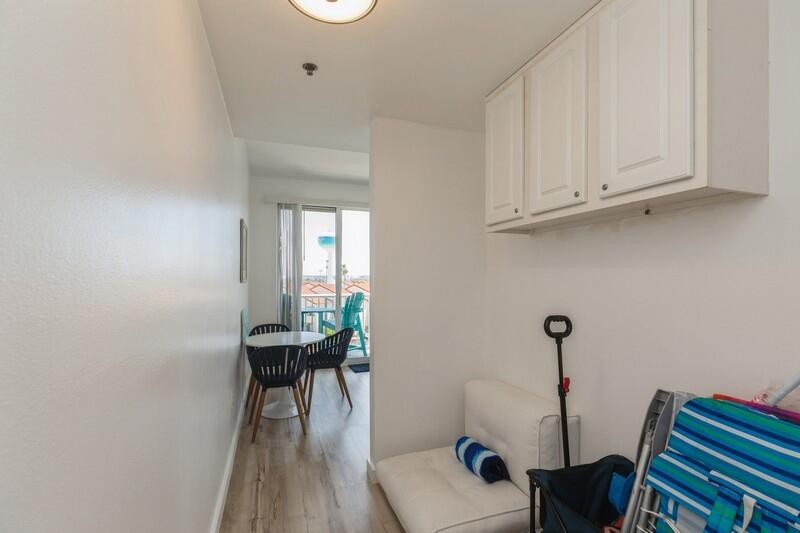 PALM COURT YACHT CLUB - Residential