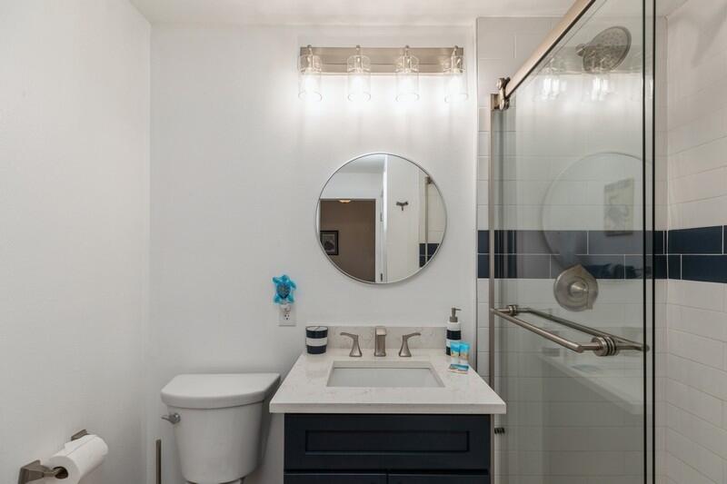 PALM COURT YACHT CLUB - Residential