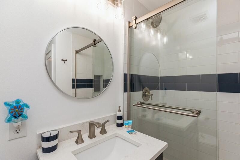 PALM COURT YACHT CLUB - Residential