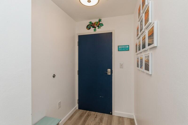 PALM COURT YACHT CLUB - Residential