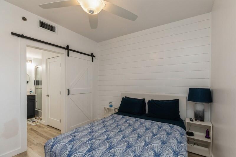 PALM COURT YACHT CLUB - Residential