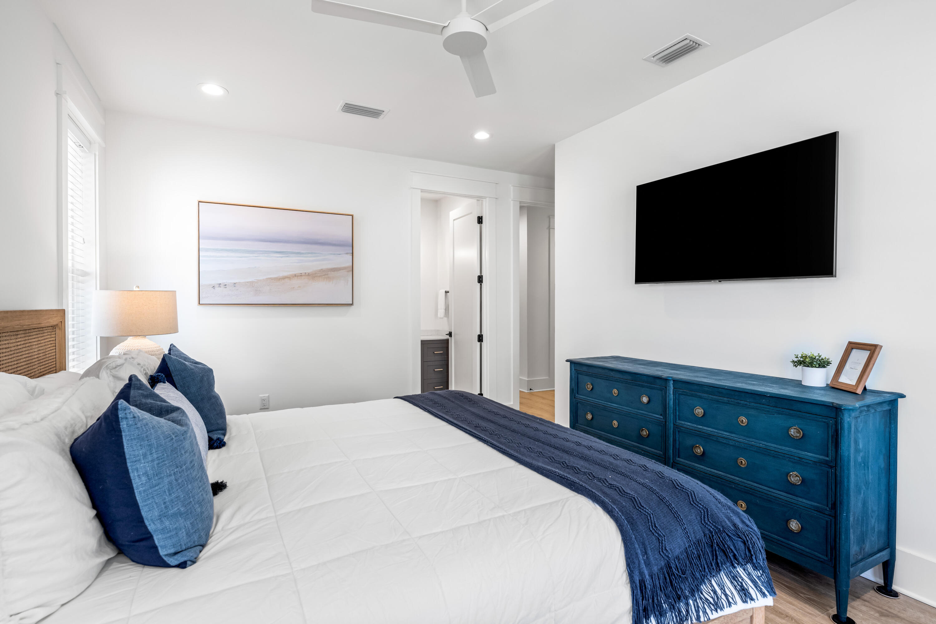 EASTERN LAKE S/D - Residential