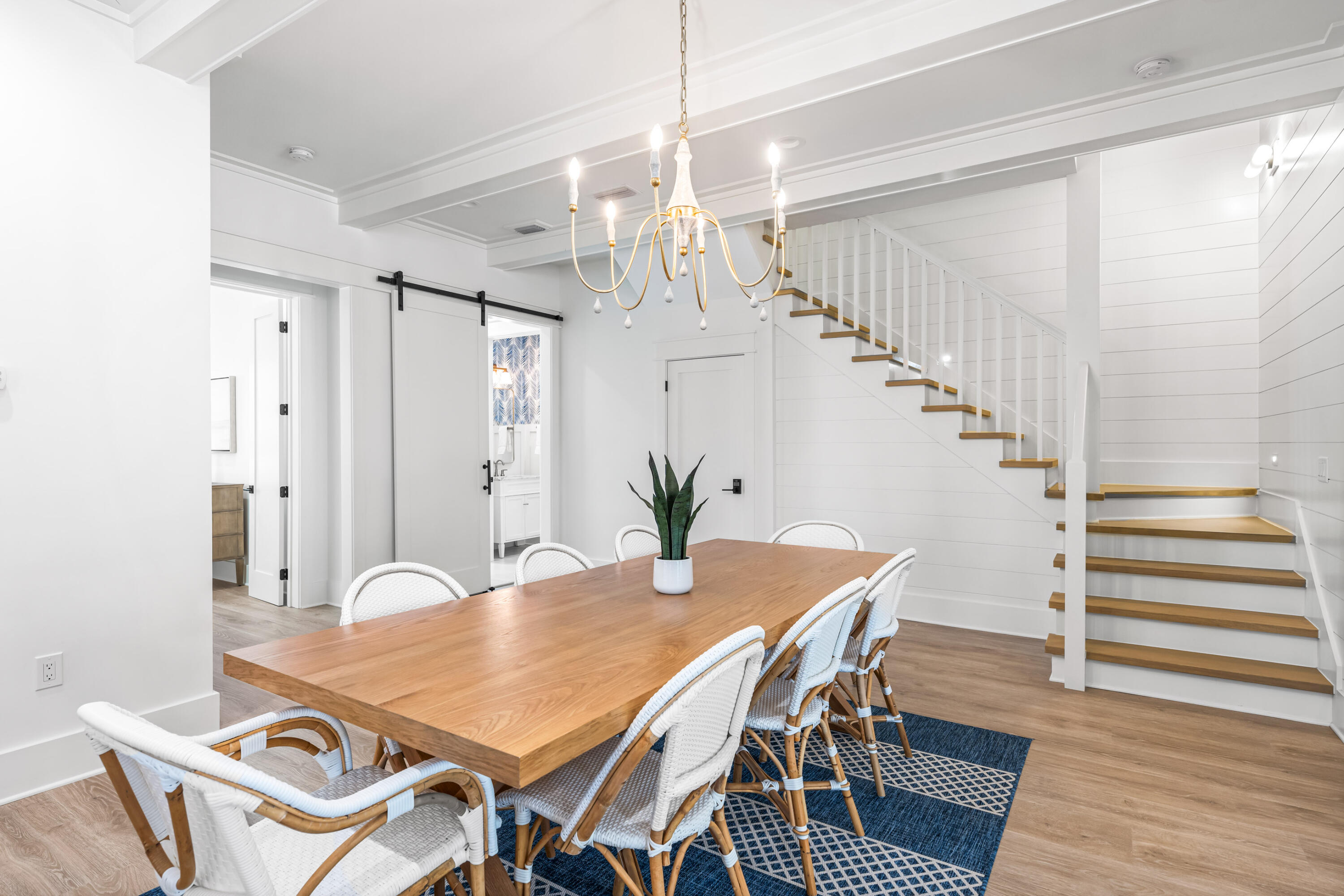 EASTERN LAKE S/D - Residential