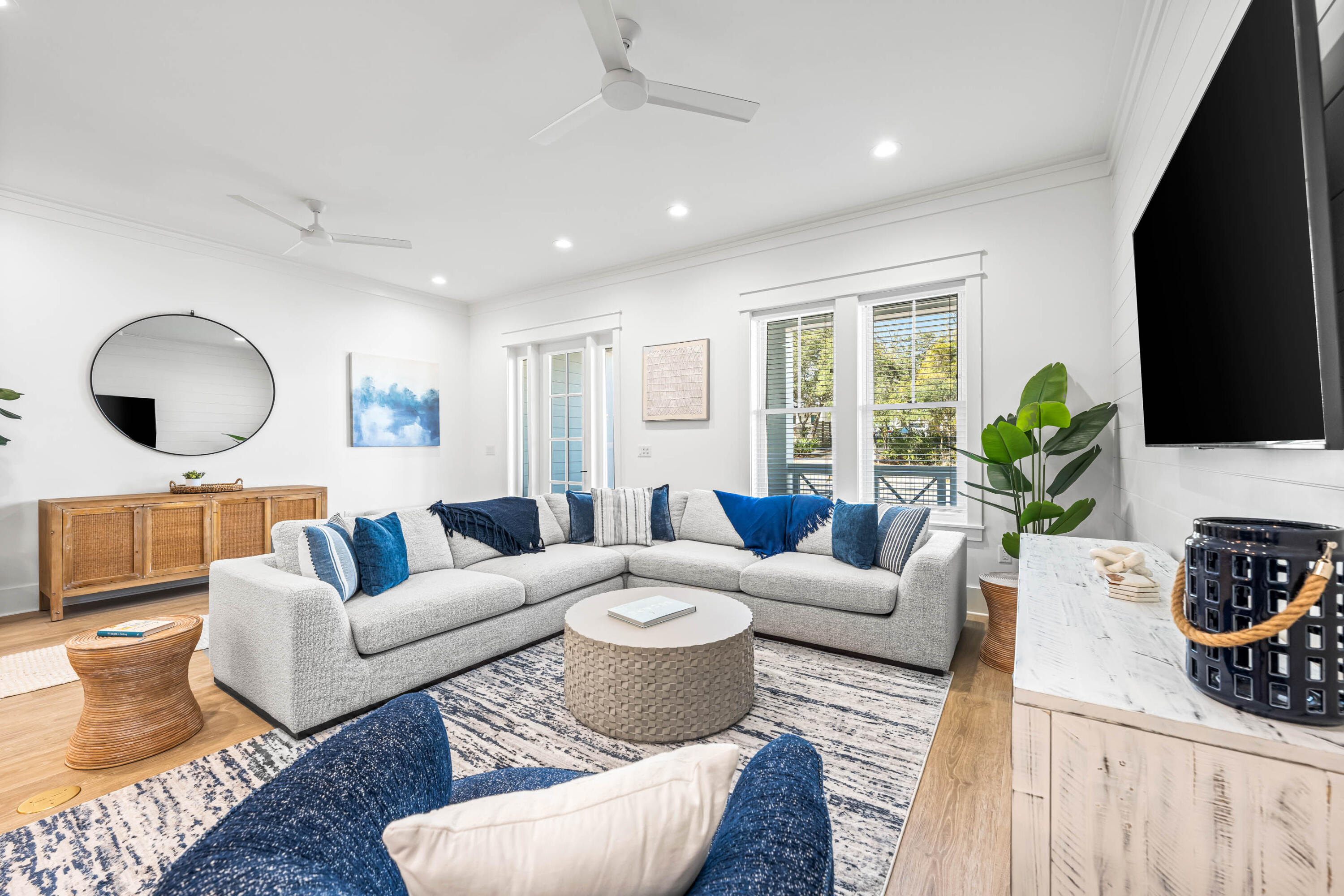 EASTERN LAKE S/D - Residential
