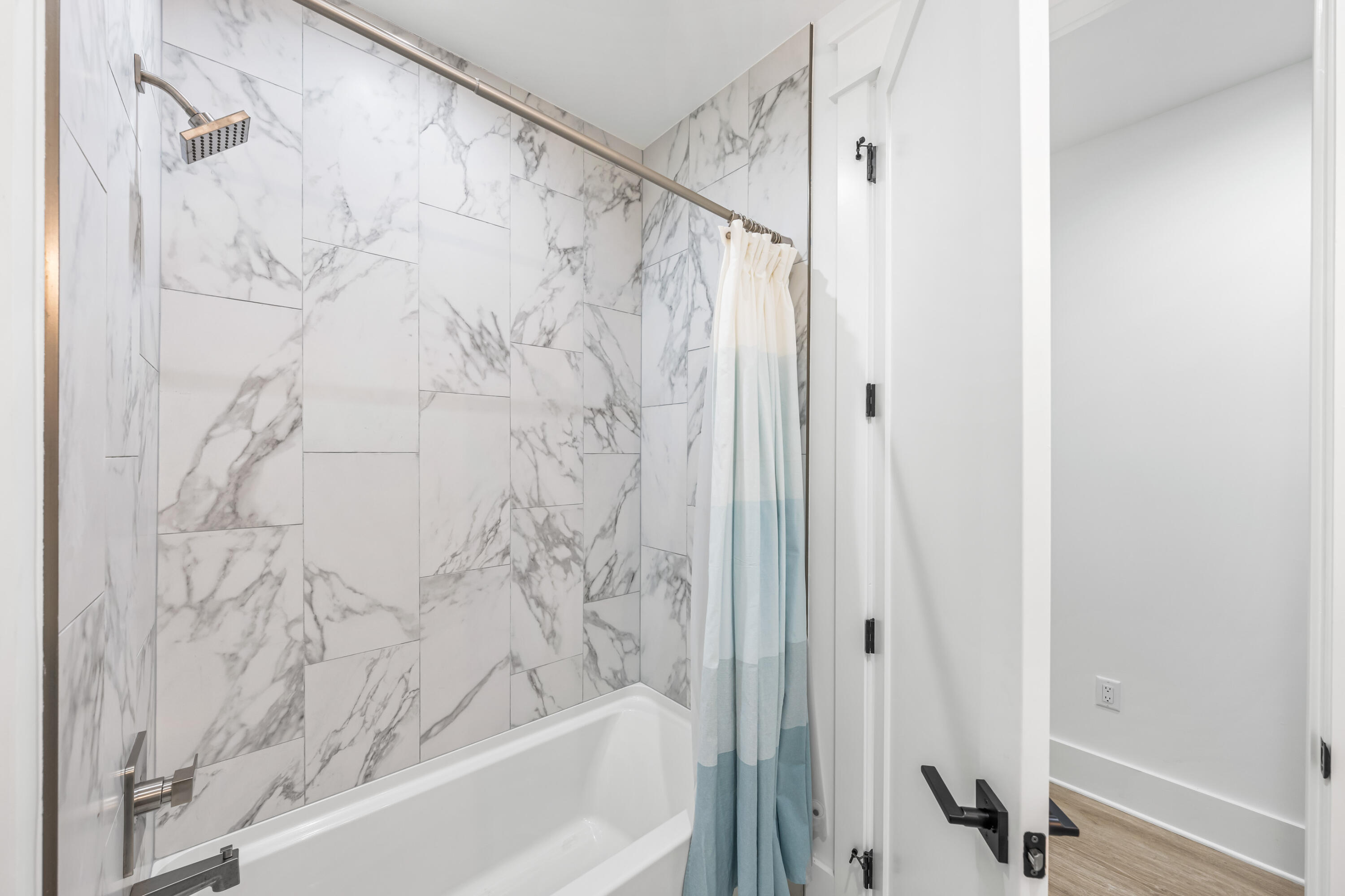 EASTERN LAKE S/D - Residential
