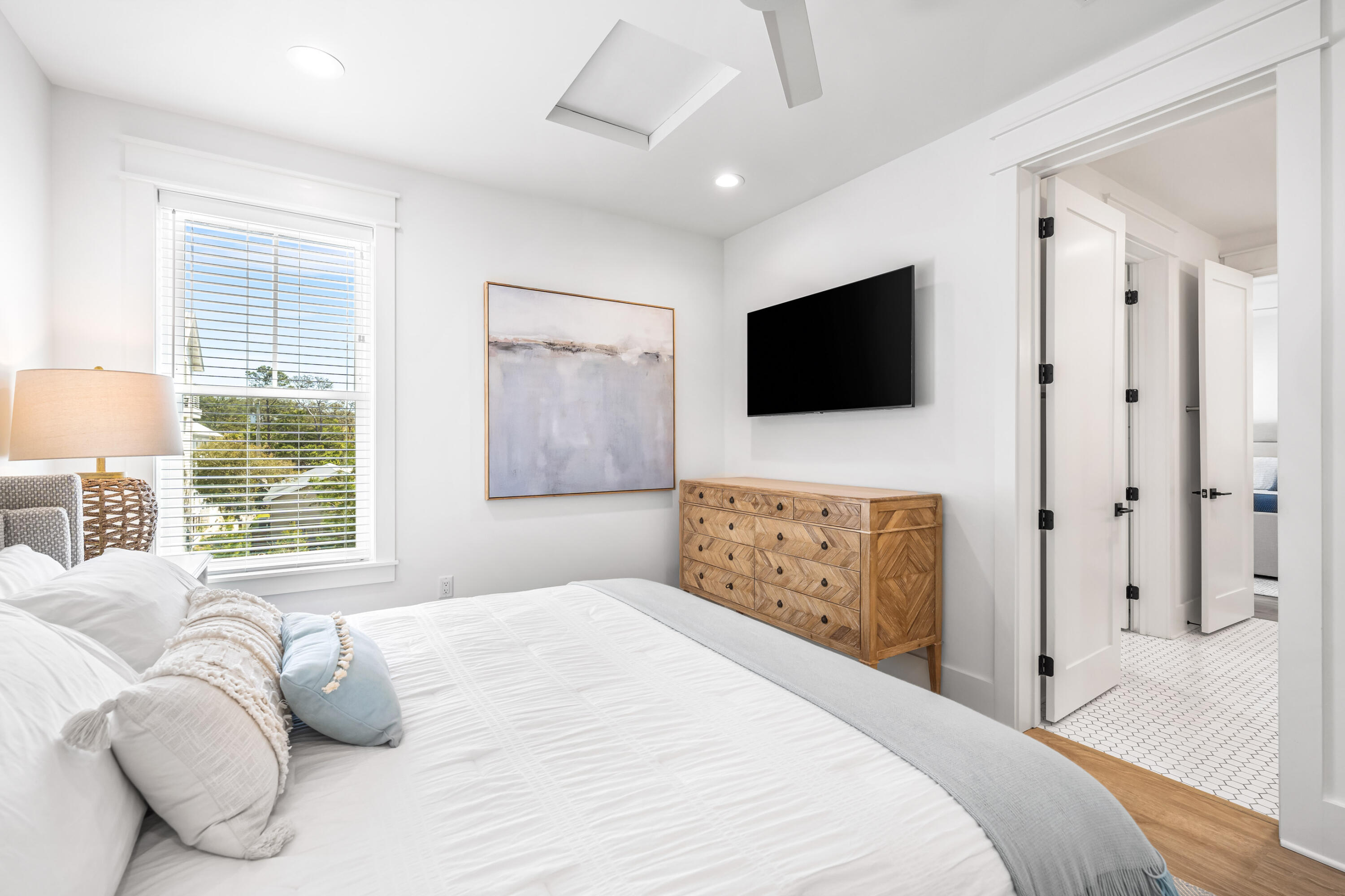 EASTERN LAKE S/D - Residential