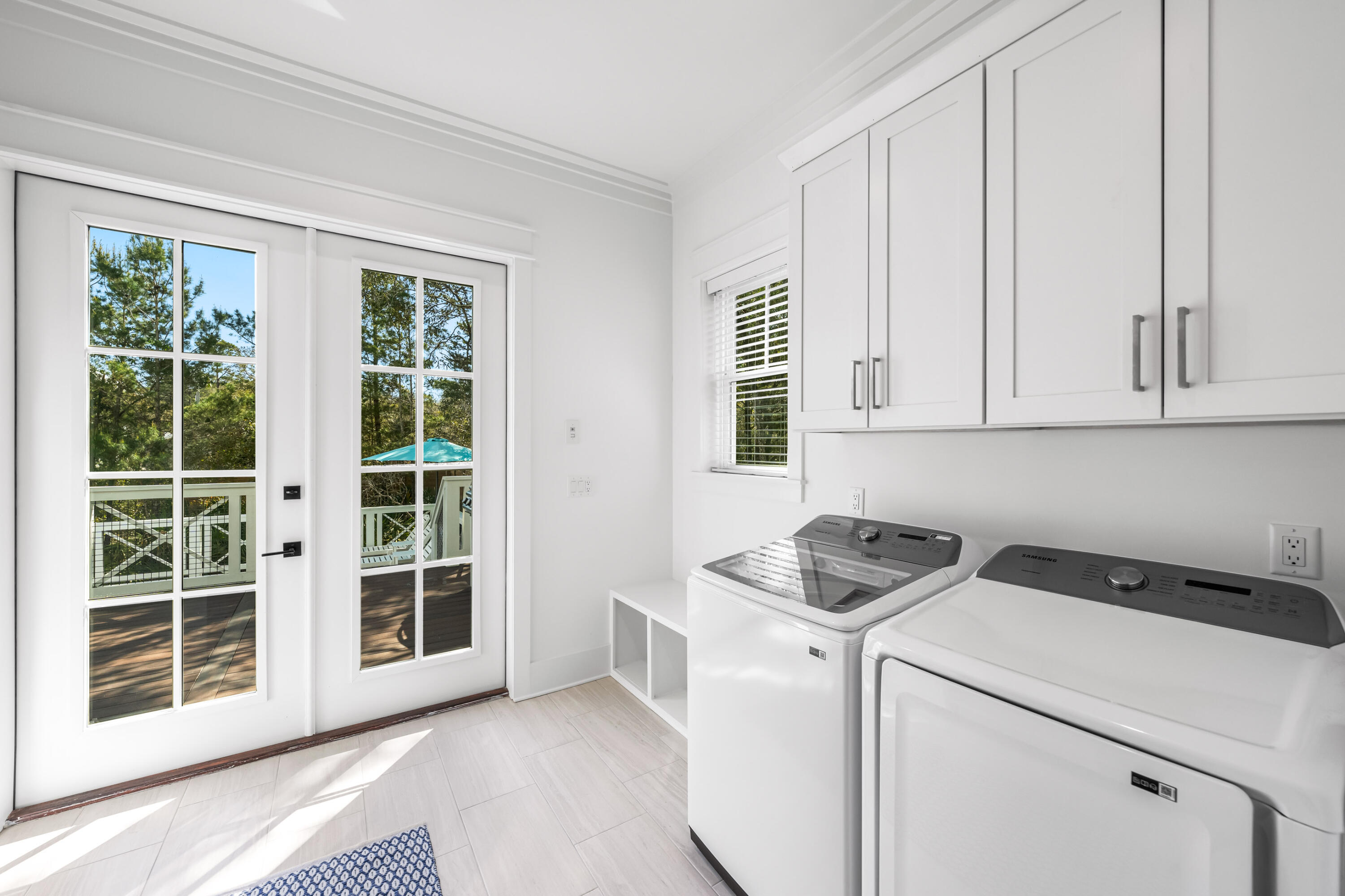 EASTERN LAKE S/D - Residential