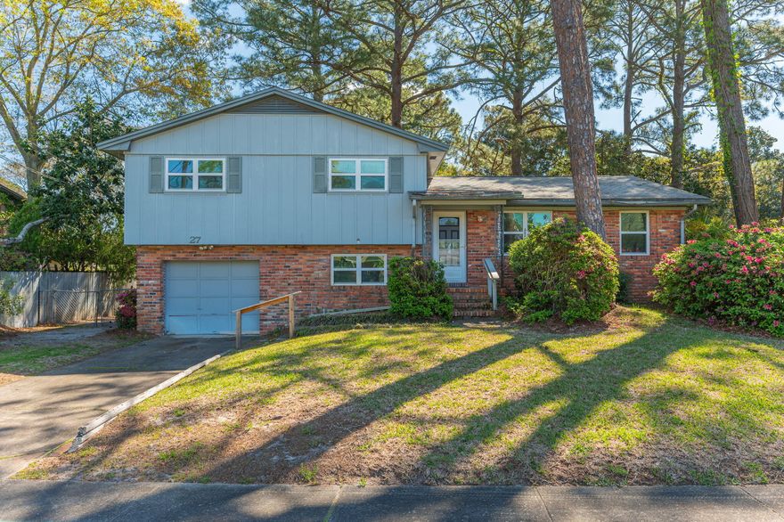 Located in South Fort Walton, this 3-bedroom, 2-bath home offers a prime location with convenient access to local military bases, beautiful Gulf Coast beaches, and a variety of shopping and dining options.While the home could benefit from a fresh vision and personal updates, it presents a fantastic opportunity for the right buyer to bring out its full potential. Whether you're looking to customize your own space or invest in a property with upside, this home is full of possibilities.Situated on a generously sized lot, the property features a large, fully fenced backyard,perfect for children, pets, or simply enjoying outdoor living in a private setting.With its ideal location and solid foundation, this home is ready for its next chapter.( Carpet has been removed from the home)