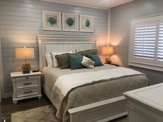 PALMS AT SEAGROVE CONDO UNIT B - Residential