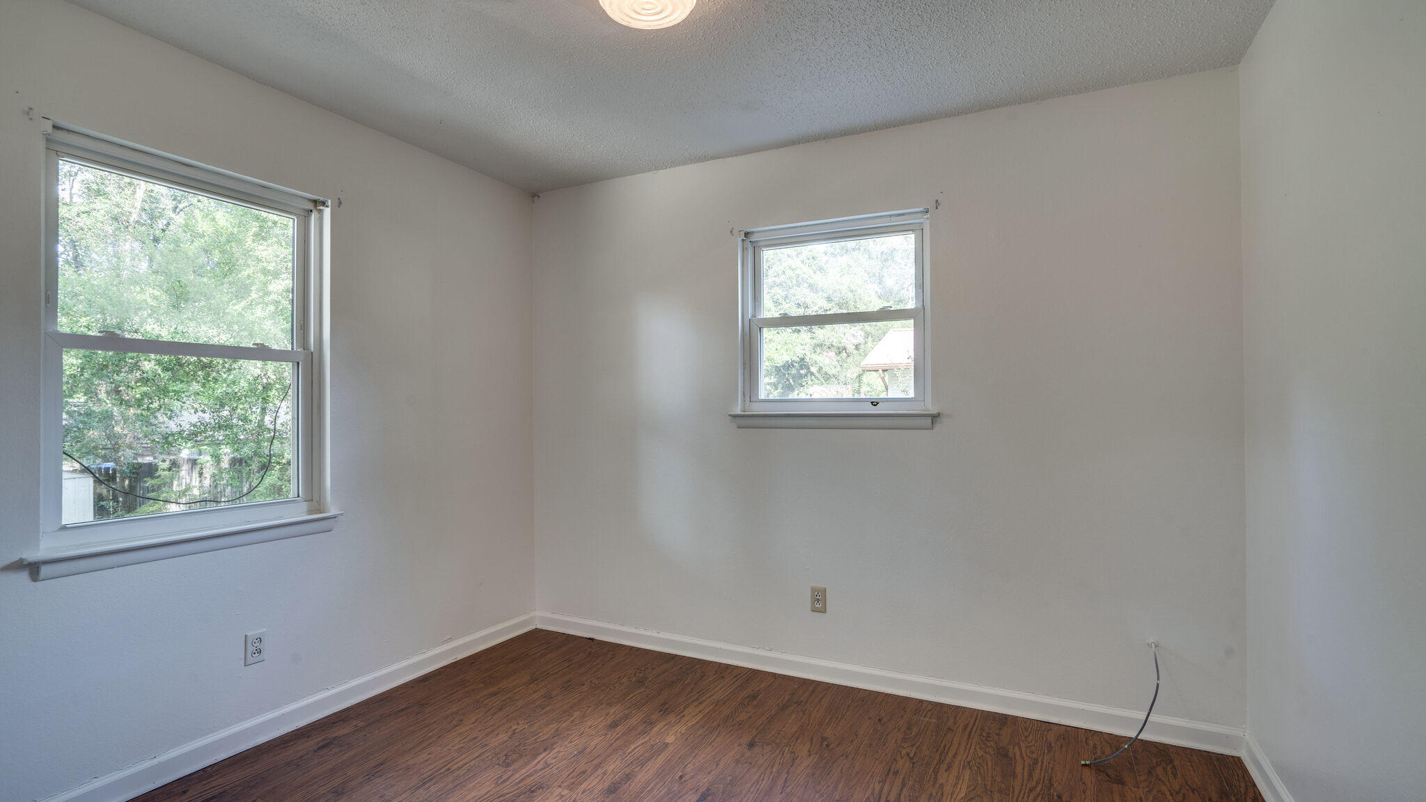 EDGEWATER VILLAGE - Residential