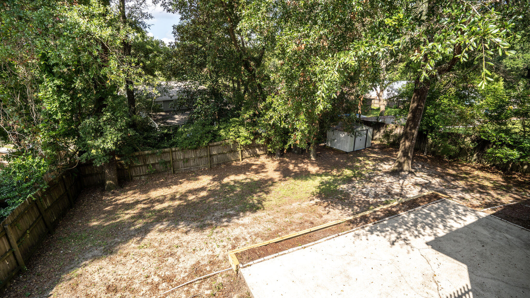 EDGEWATER VILLAGE - Residential