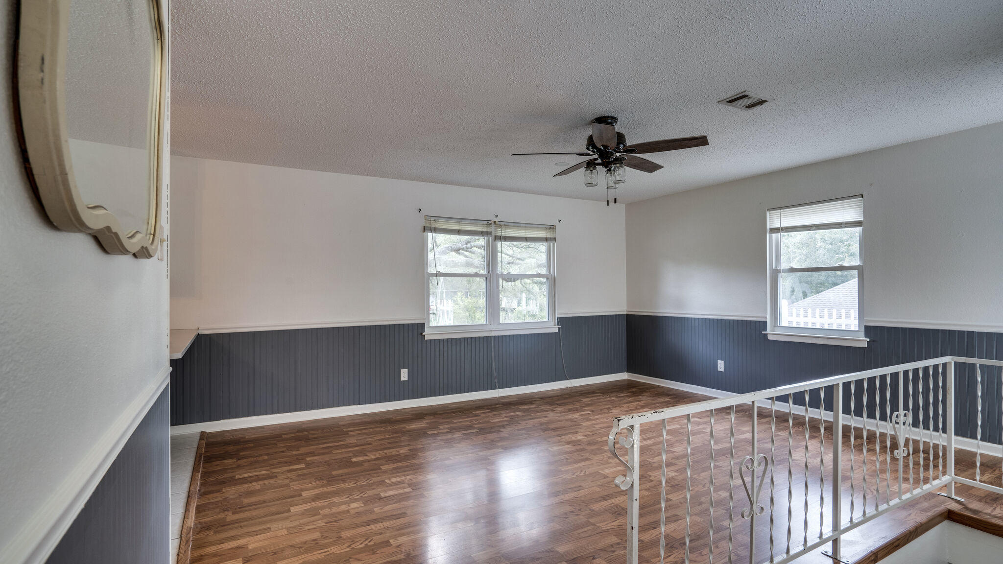 EDGEWATER VILLAGE - Residential