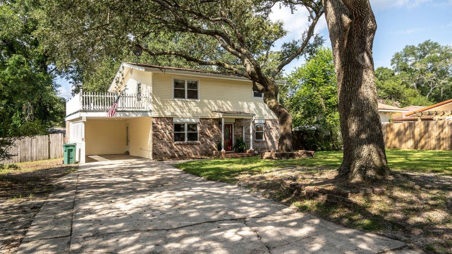 NEW ROOF...LOCATION, LOCATION, LOCATION...this charming 3 bedroom, 2.5 bathroom family home is nestled in the heart of Niceville.  Close to shopping, restaurants, beaches, churches, airports, university, military bases and the HIGHLY SOUGHT AFTER NICEVILLE SCHOOL DISTRICT.  Home is recently renovated and located in the beautiful Edgewater subdivision.  Enjoy long walks under the grand oaks or dine alfresco on your second floor balocony with views of Rocky Bayou.  Huge outdoor space, large fenced in back yard with room for a pool.  Great space for entertaining family and friends.  Launch your boat or jet ski nearby with plenty of room in the front yard to store a boat, RV and/or jet ski.  Step inside the home to great space for family and friends with two family rooms on the first floor. A separate laundry room with lots of storage, a folding counter and a laundry sink.  Kitchen conveys lovely quartz counters, master bedroom floors and dining room are laminate with kitchen and Florida Room floors are tile. Lots of natural sunlight fills the home from top to bottom. Master bathroom has been newly renovated with double sinks and custom tile tub/shower combination.  Hurry make your appointment to view today.  This great family home will not last long!!!  Fireplace is cosmetic only.  Information deemed reliable, buyer to verify.  NEW ROOF COMING SOON!!!