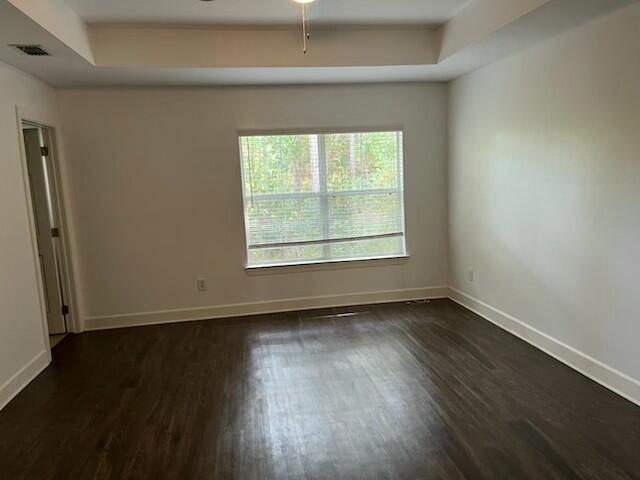 EAGLE BAY - Residential Lease