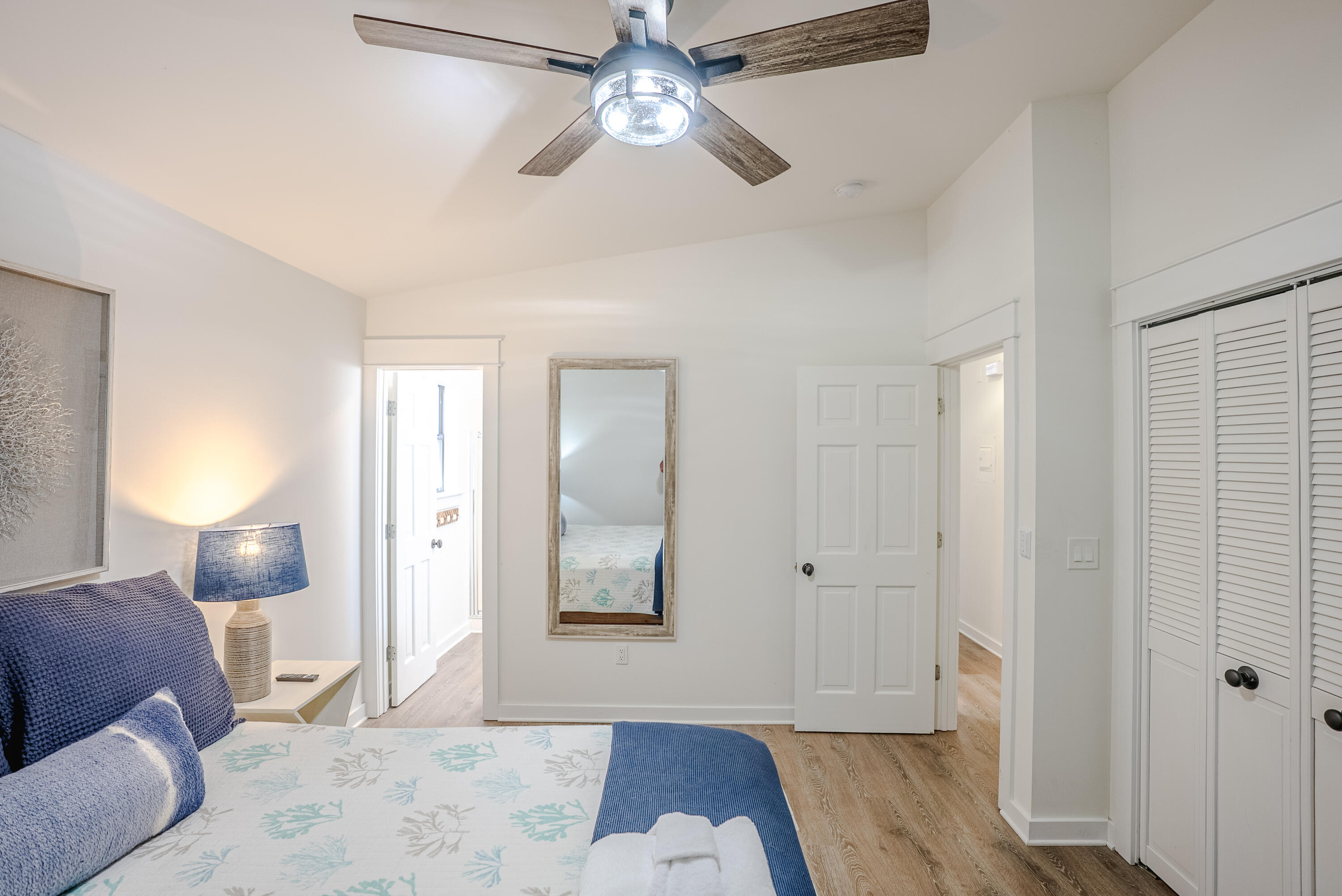 HOLIDAY BEACH RESORT - Residential