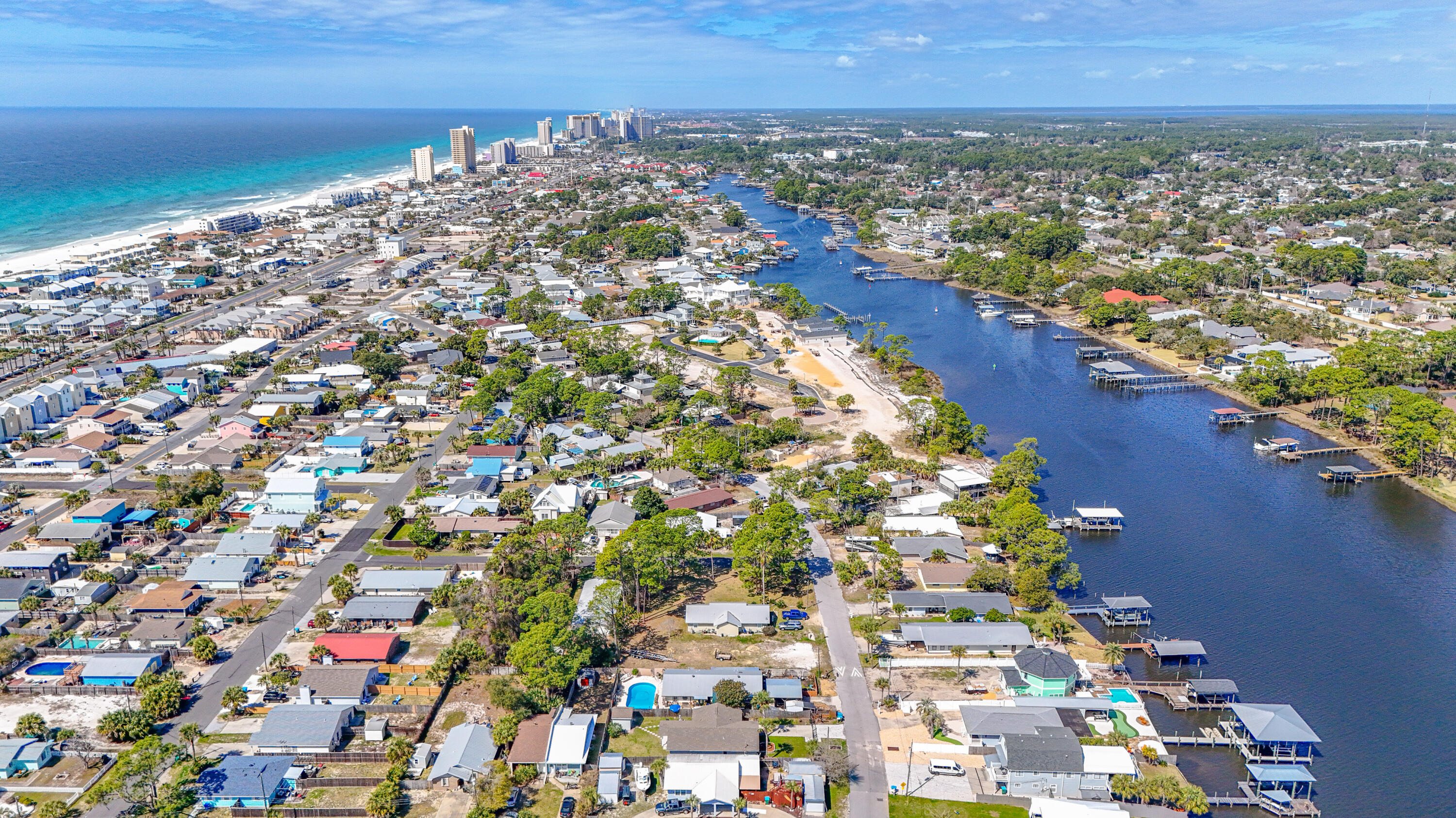 HOLIDAY BEACH RESORT - Residential