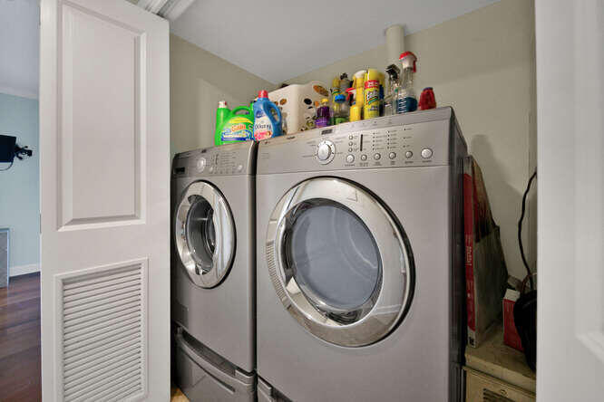 LINKSIDE VILLAGE UNIT 1 - Residential