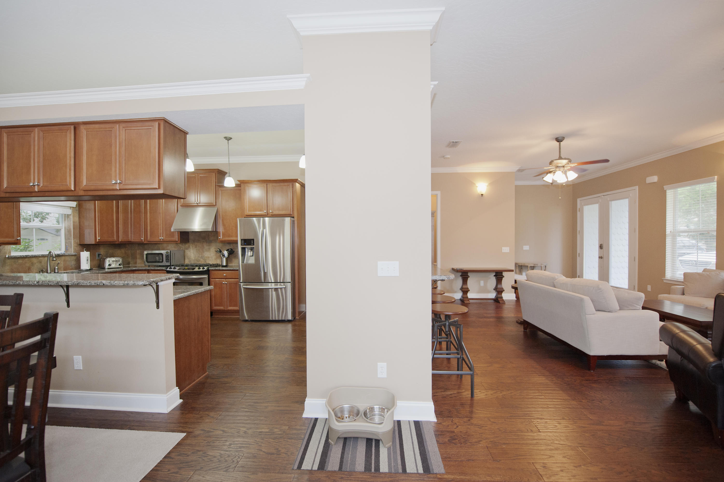 ELLIOTTS POINT - Residential