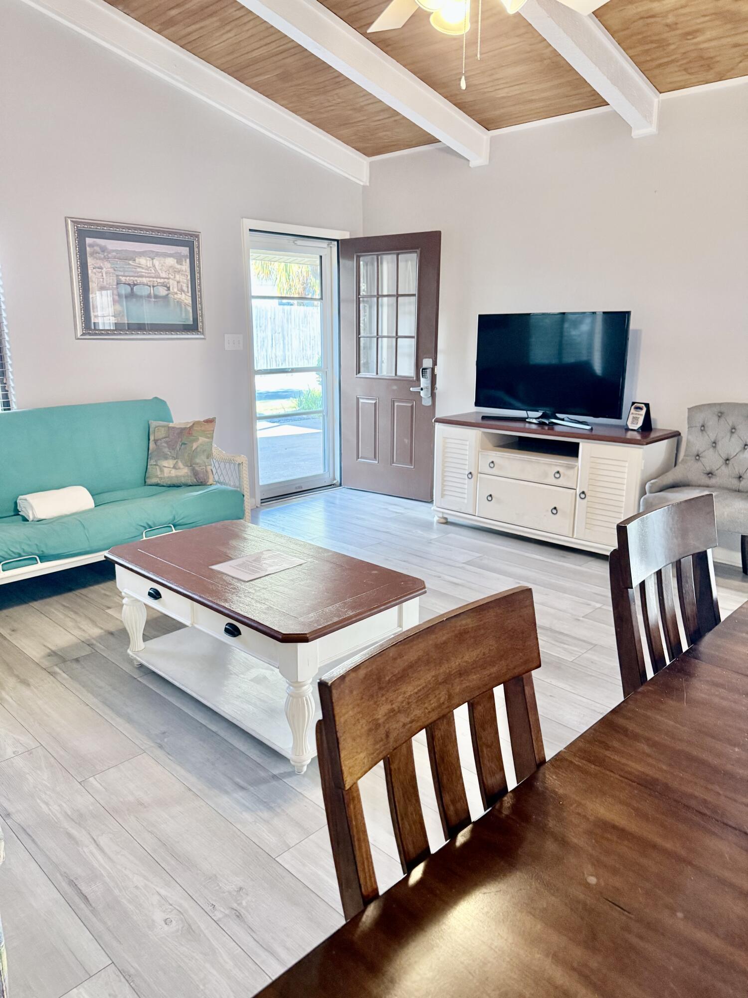SEASCAPE CONDO TENNIS VILLAGE - Residential