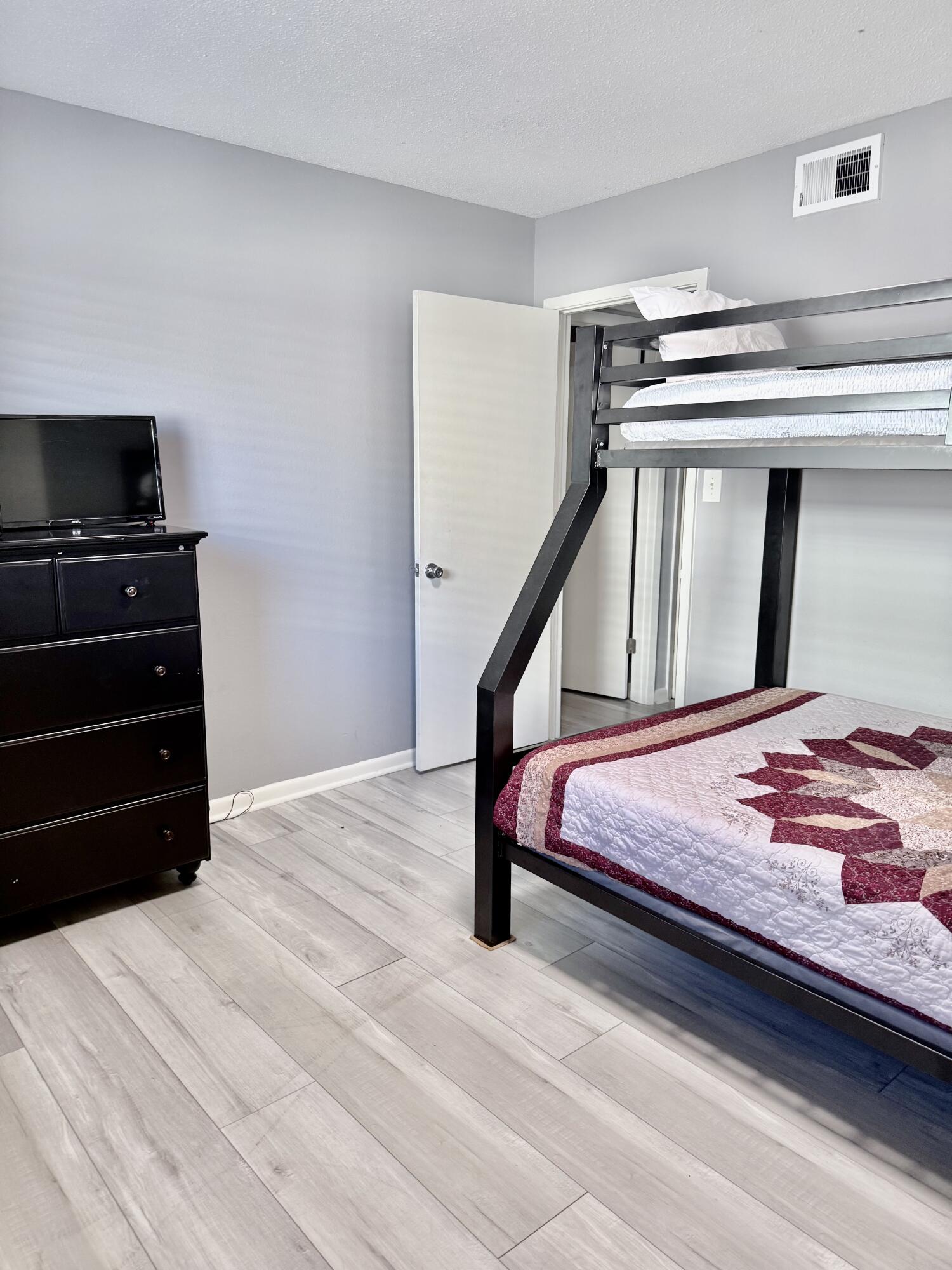 SEASCAPE CONDO TENNIS VILLAGE - Residential