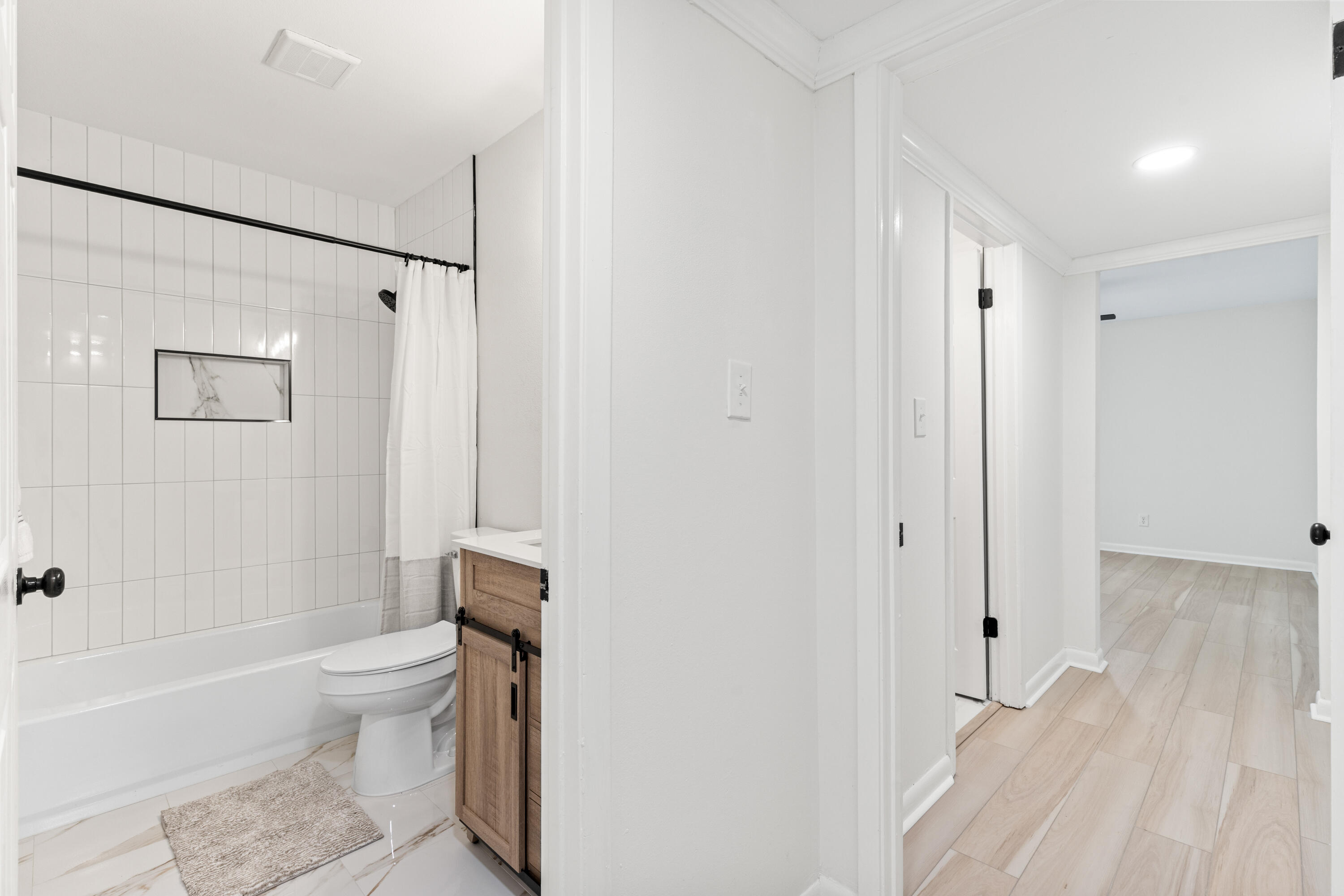 PIER ONE CONDO - Residential