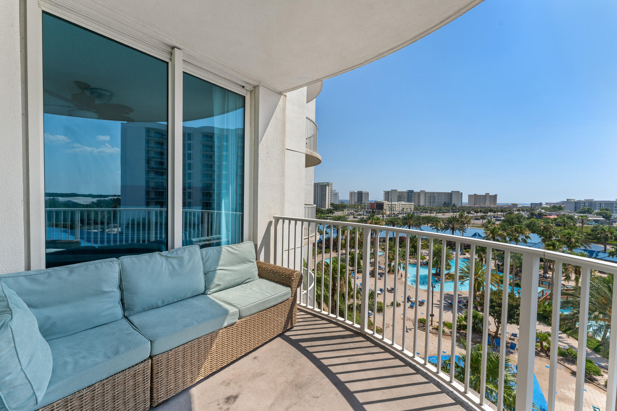 THE PALMS OF DESTIN - Residential