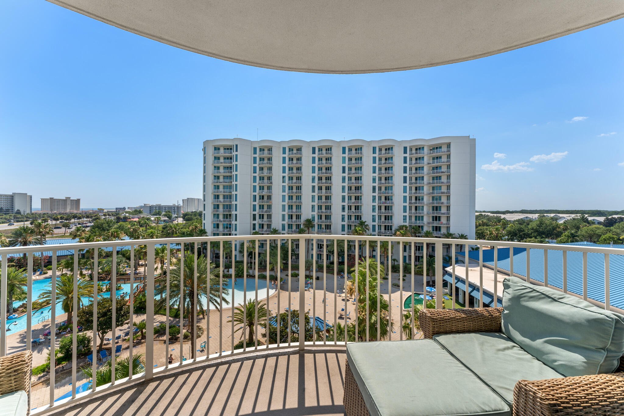 THE PALMS OF DESTIN - Residential