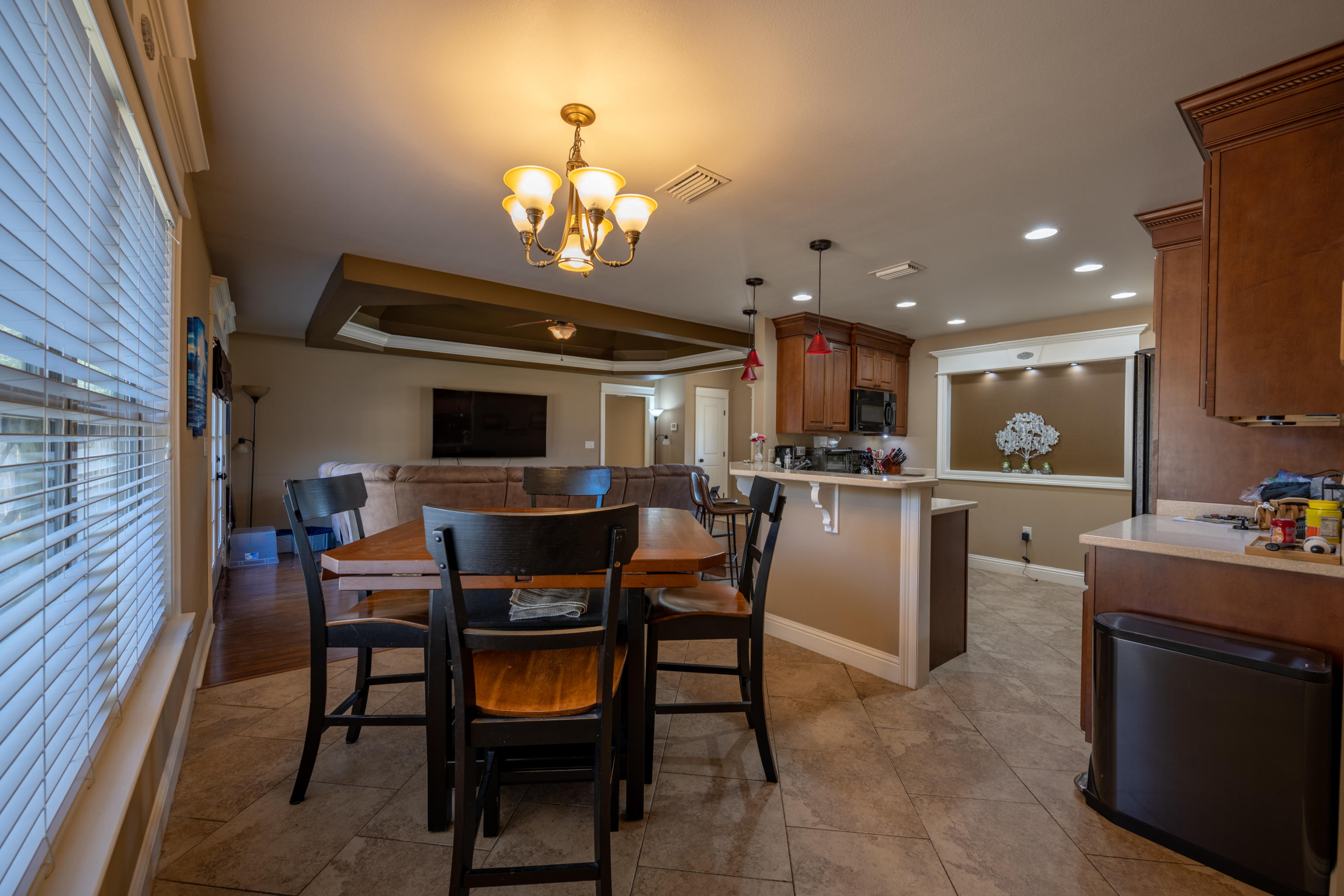 ADAMS POWELL EAST - Residential