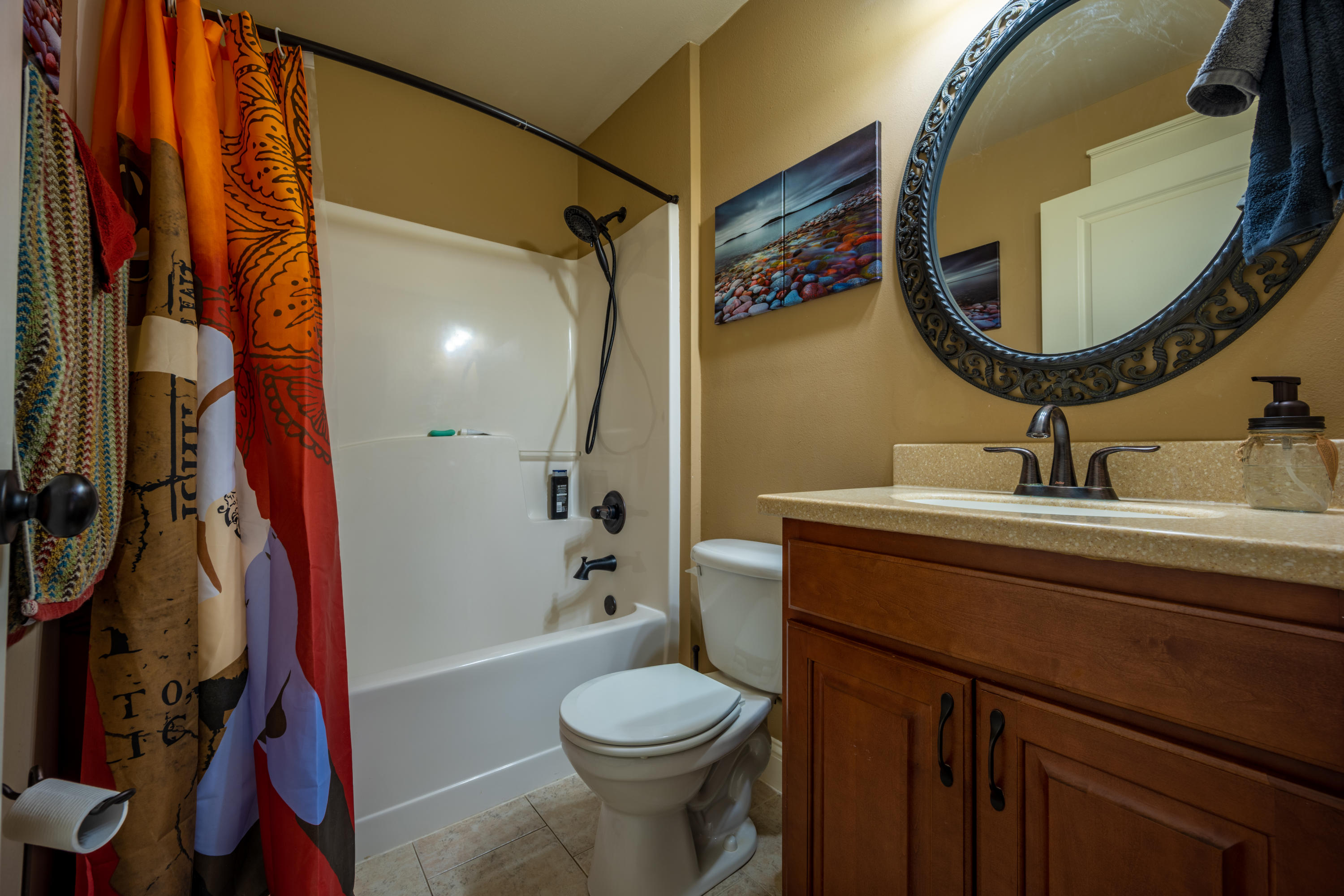 ADAMS POWELL EAST - Residential