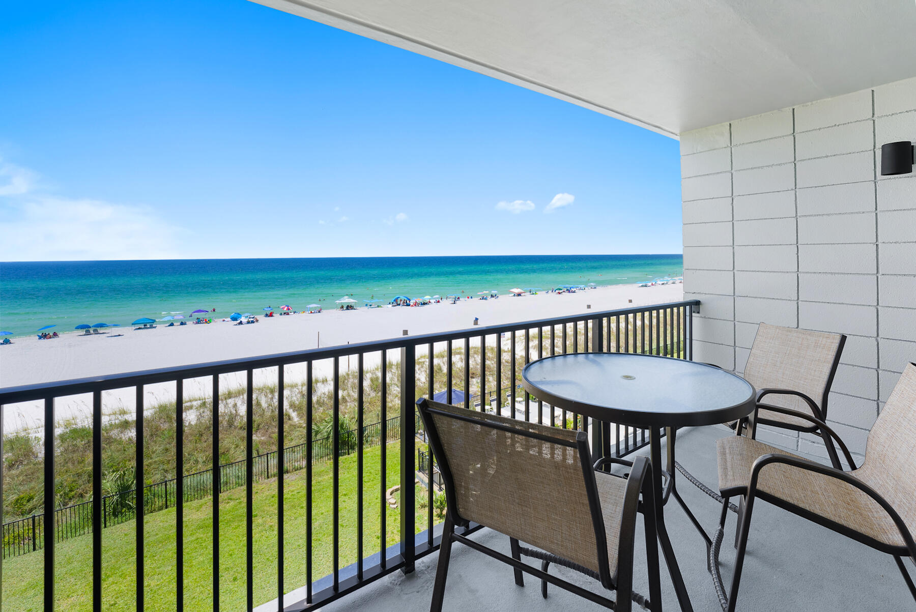 MARINER EAST CONDO - Residential