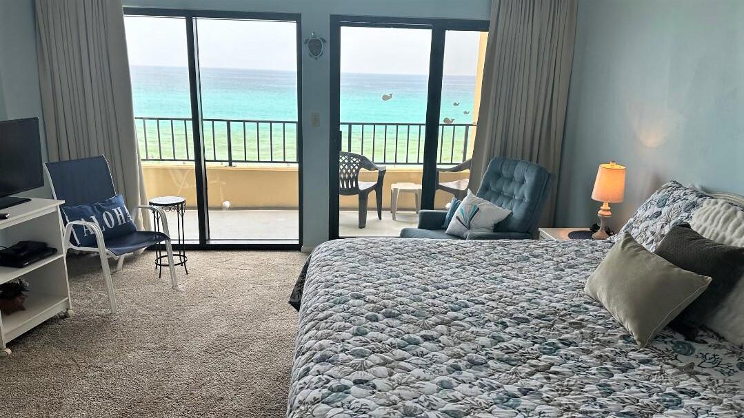 SURF DWELLER CONDO - Residential