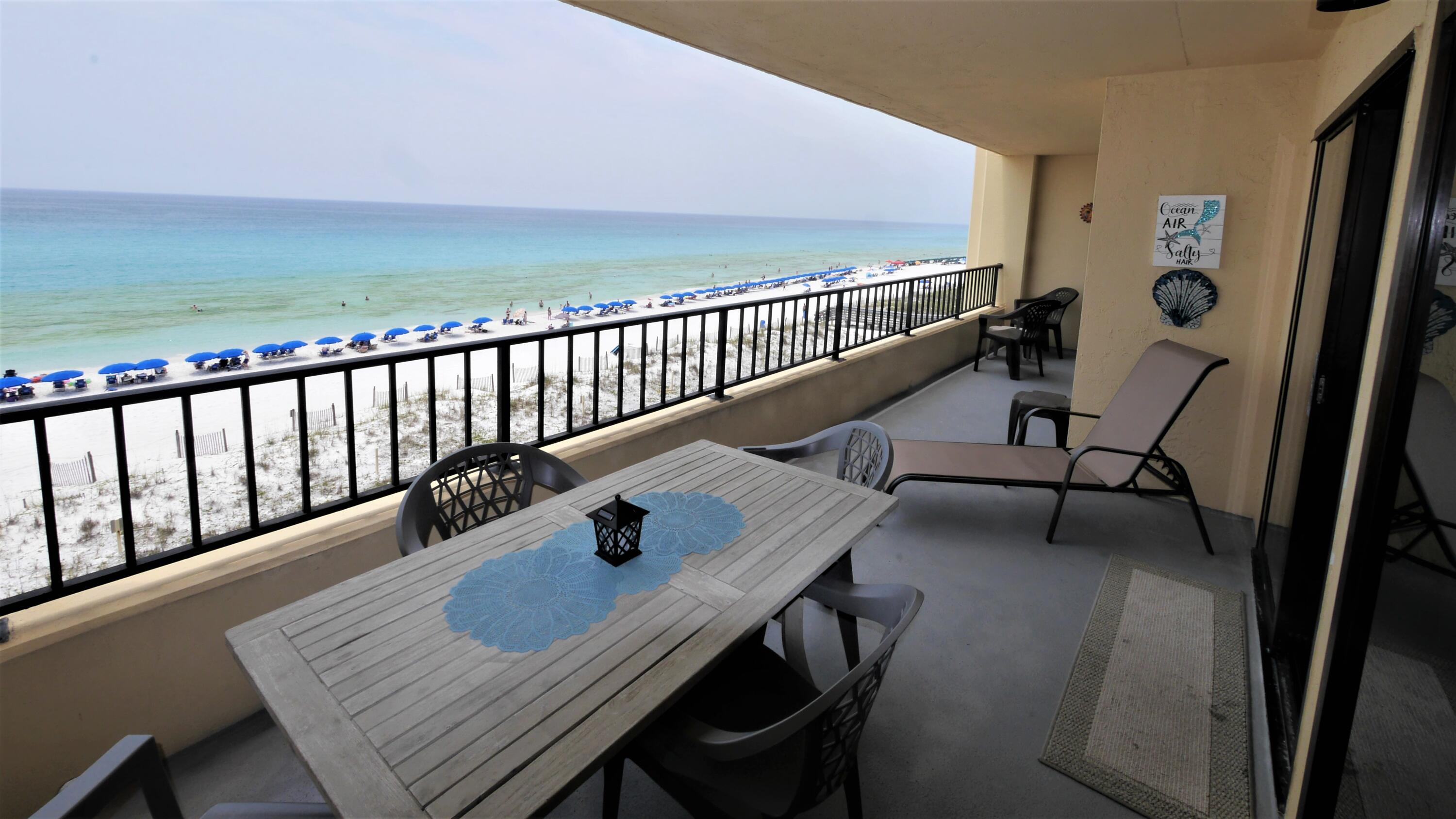 SURF DWELLER CONDO - Residential