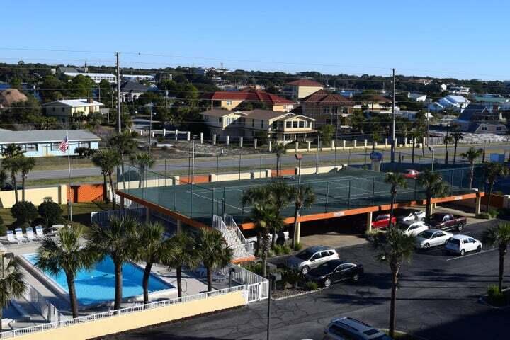 SURF DWELLER CONDO - Residential