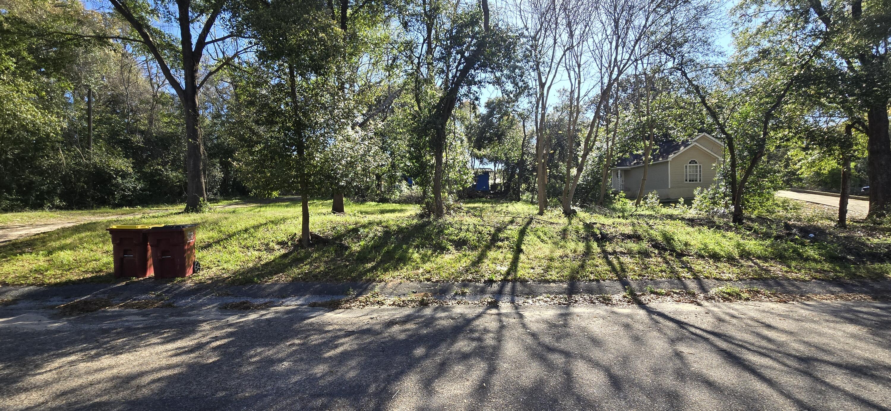 SULLIVANS ADDN LOT 2 BLK 13 - Land