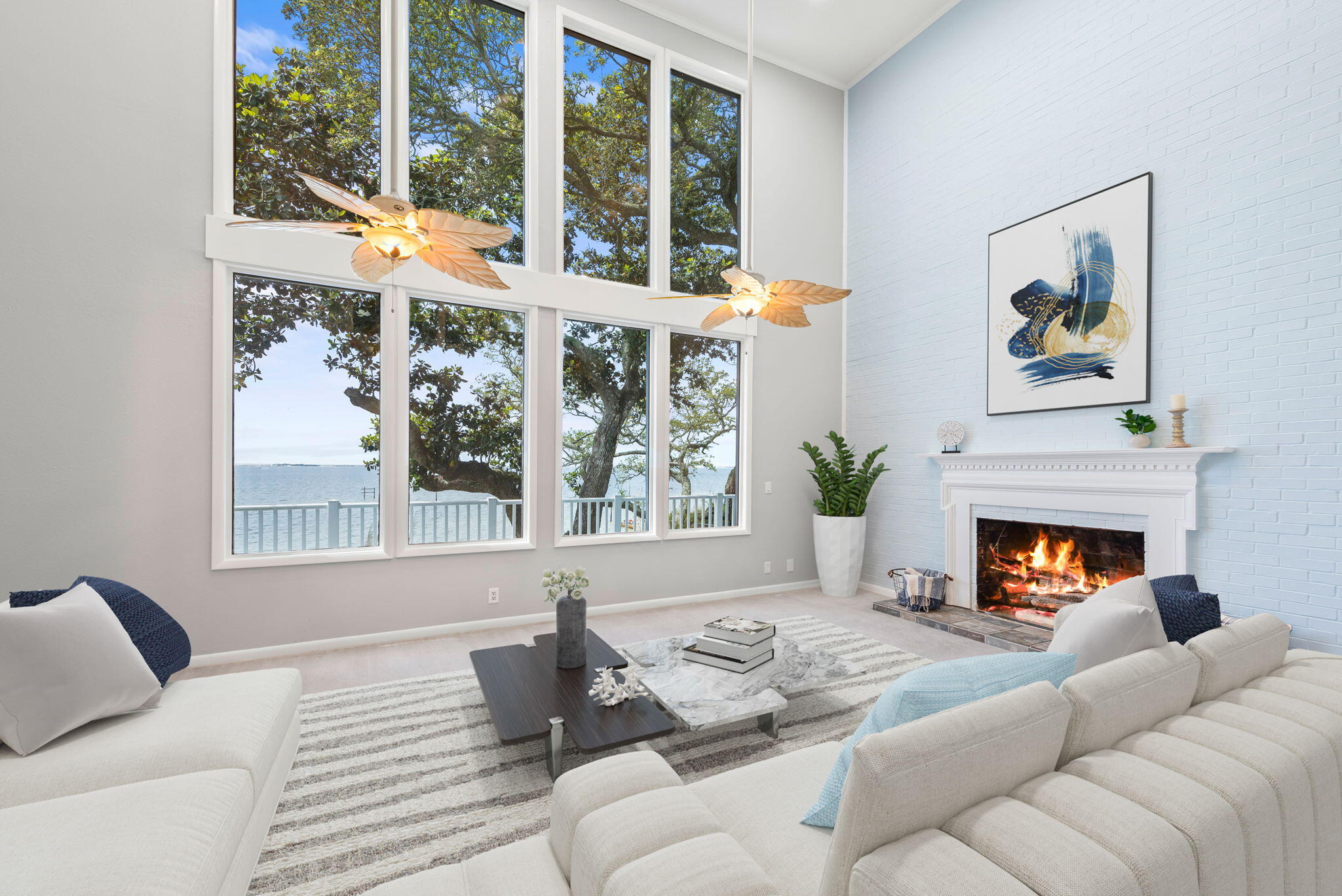 CRESCENT SHORES - Residential