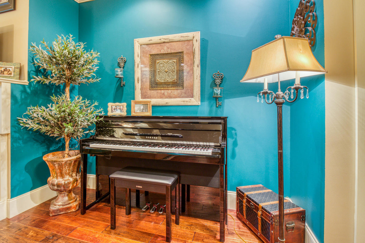 ADAMS POWELL - Residential