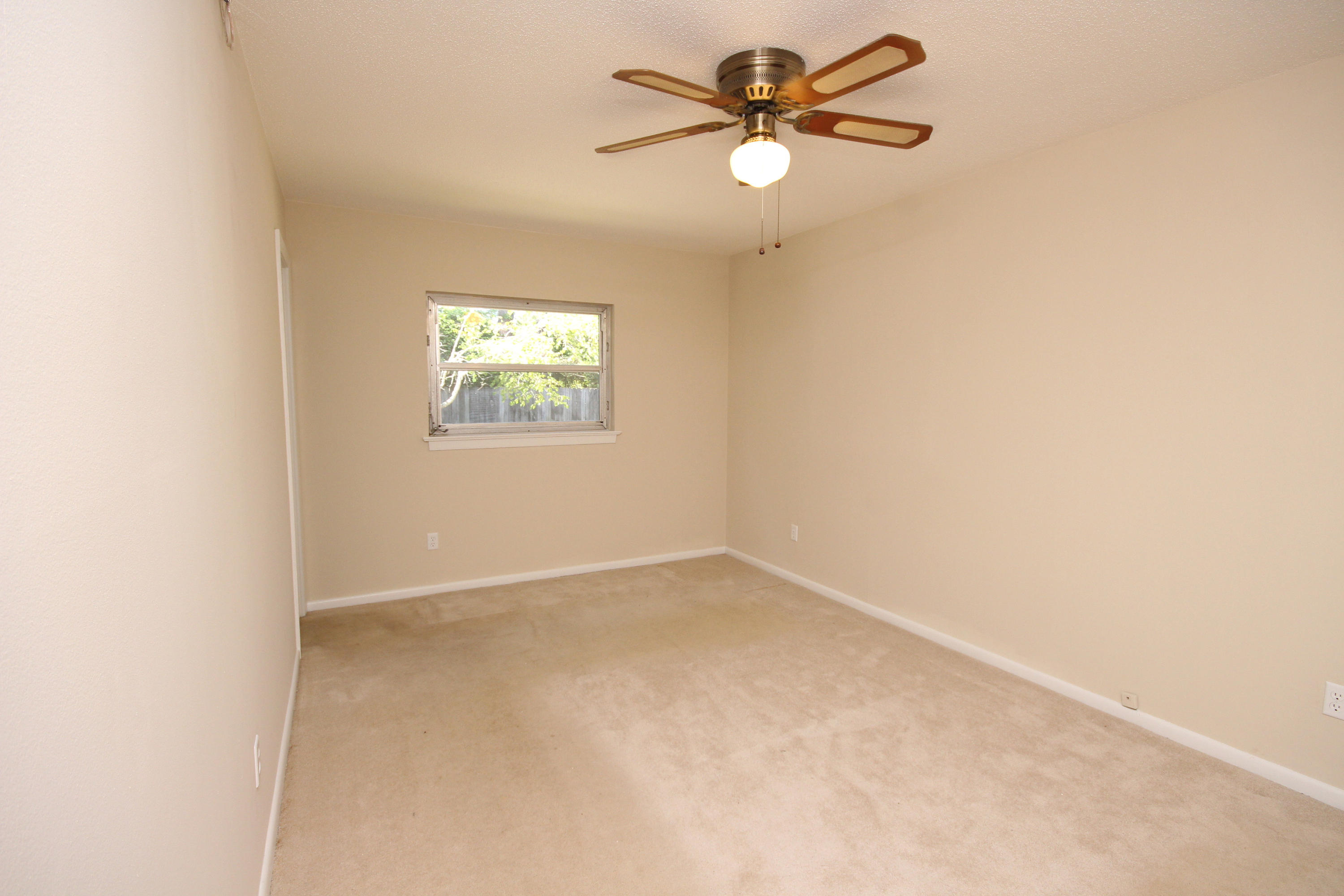 Villa Russ Park - Residential