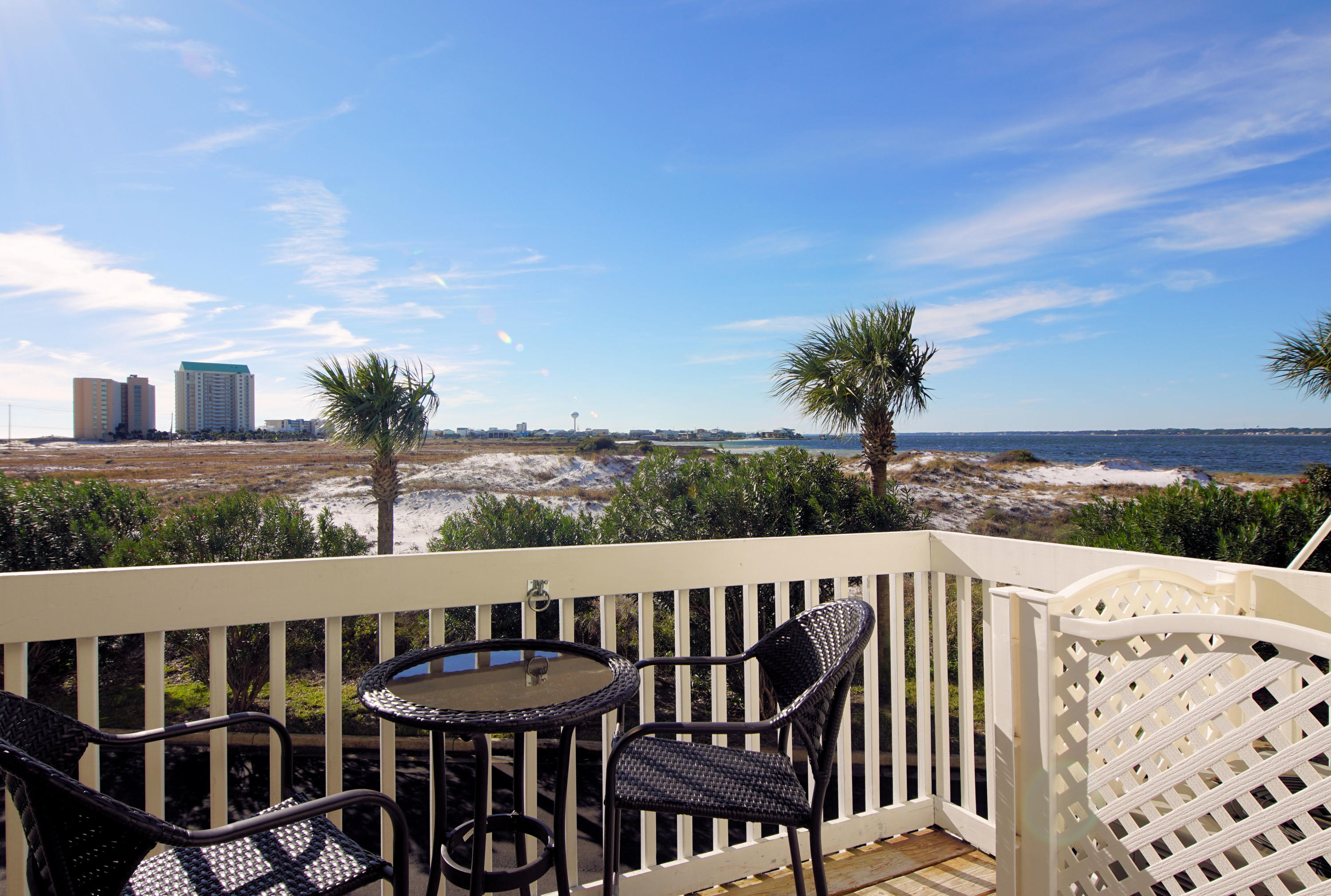 PARADISE POINT T/H - Residential