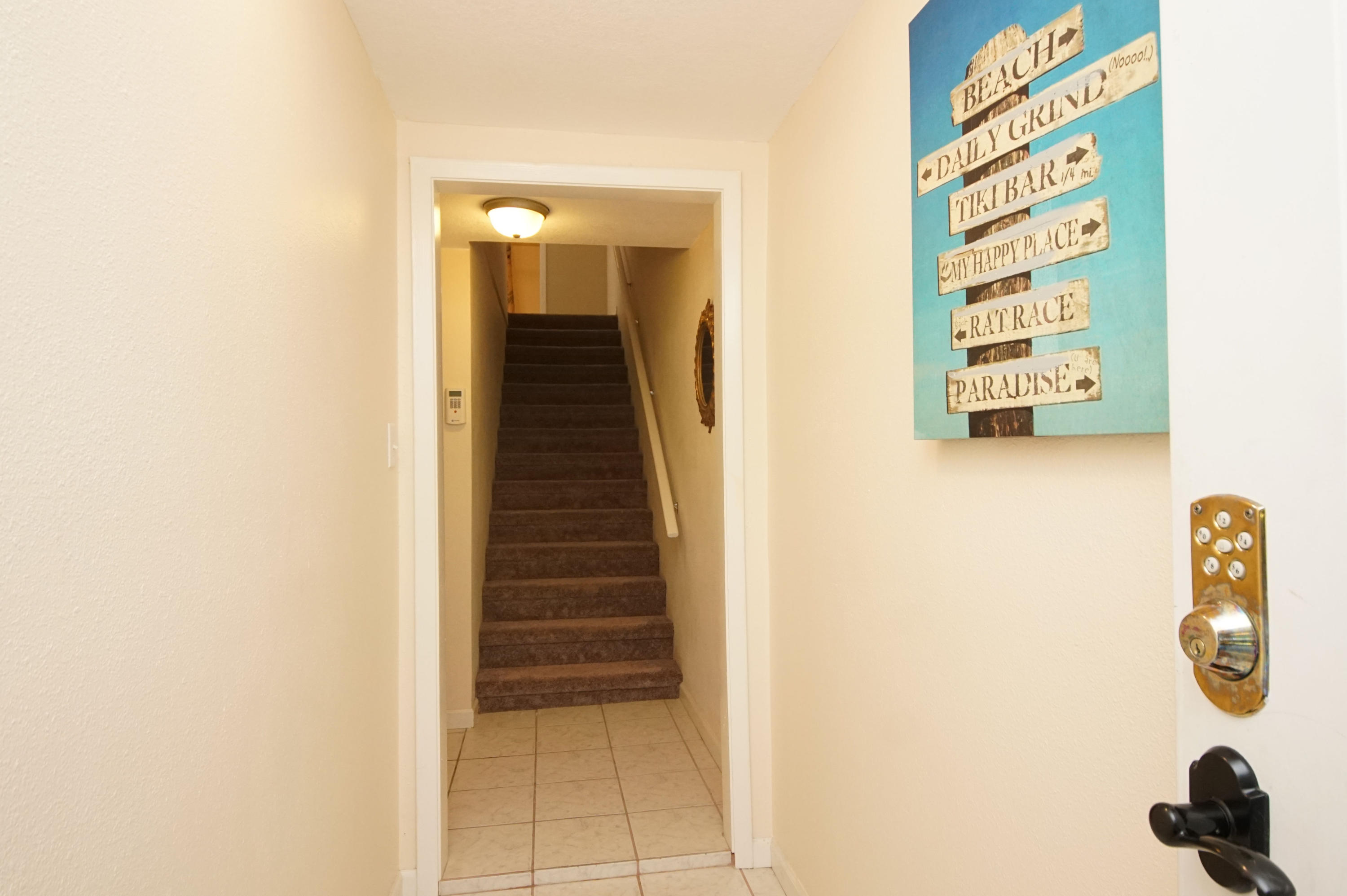 PARADISE POINT T/H - Residential